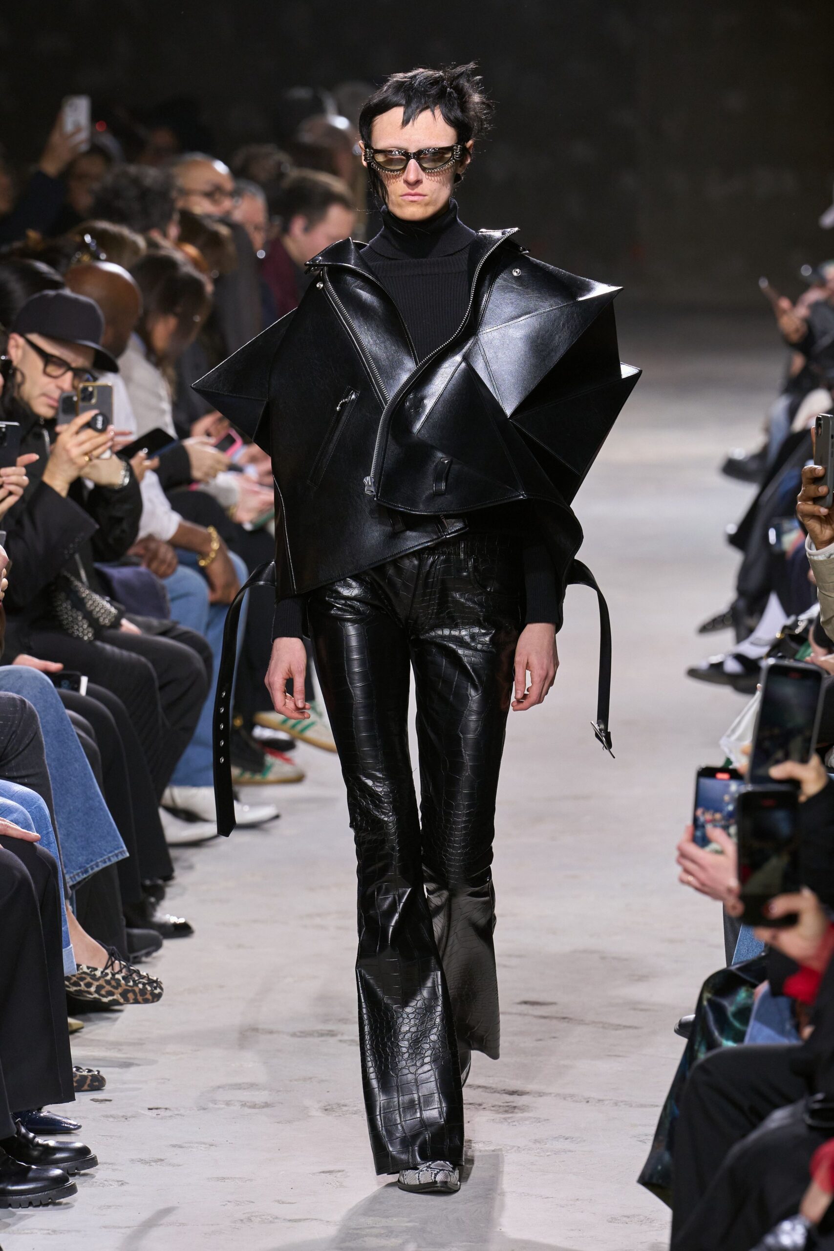 black leather long-sleeve collared structured zippered jacket
