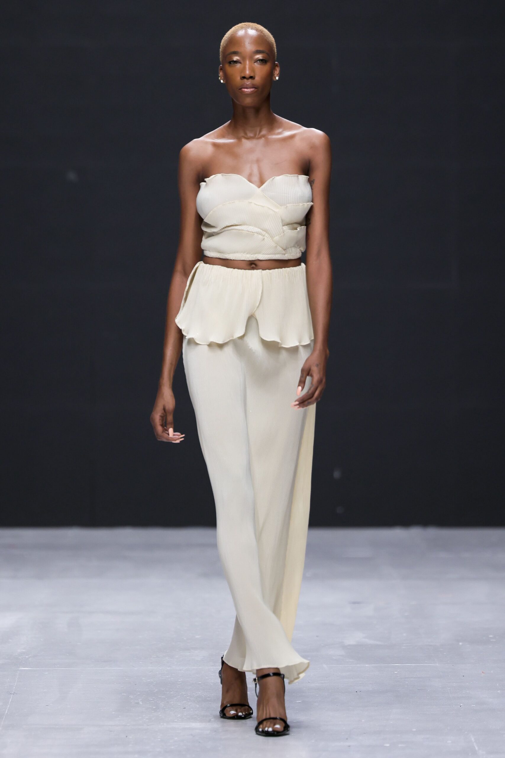 beige silk sleeveless strapless fitted ruffled top