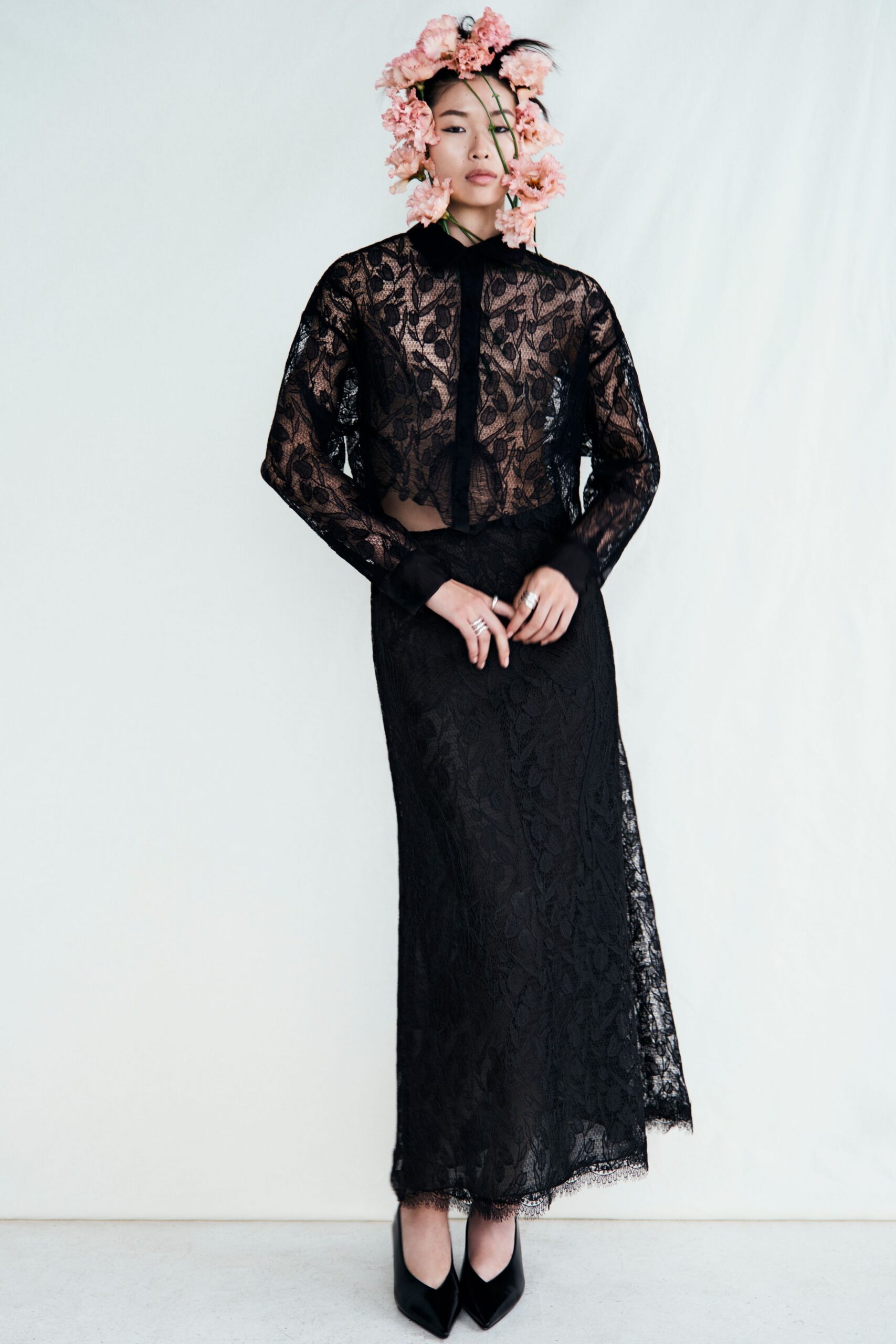 black lace slit fitted high-waisted layered midi skirt