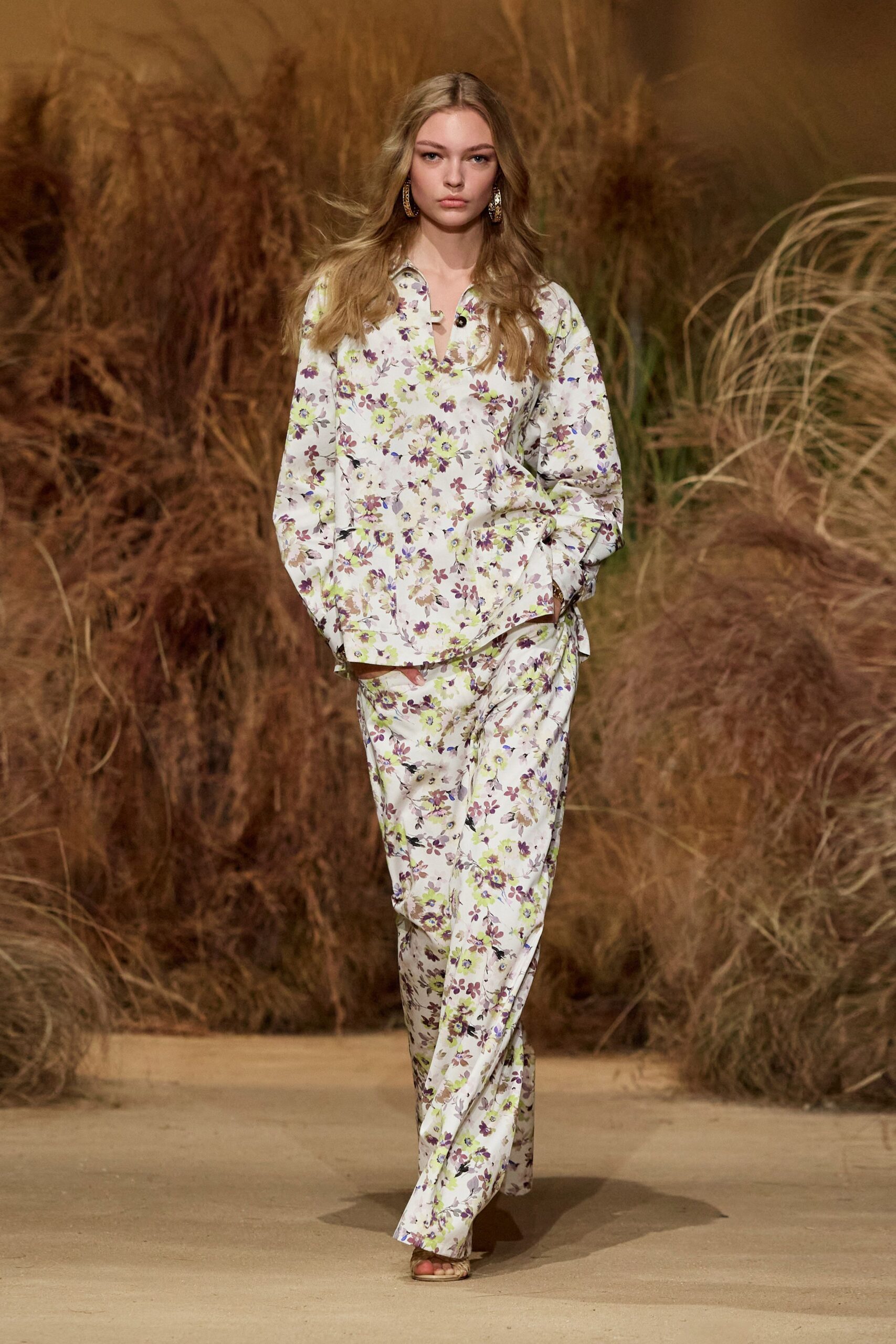 floral print relaxed shirt and pants