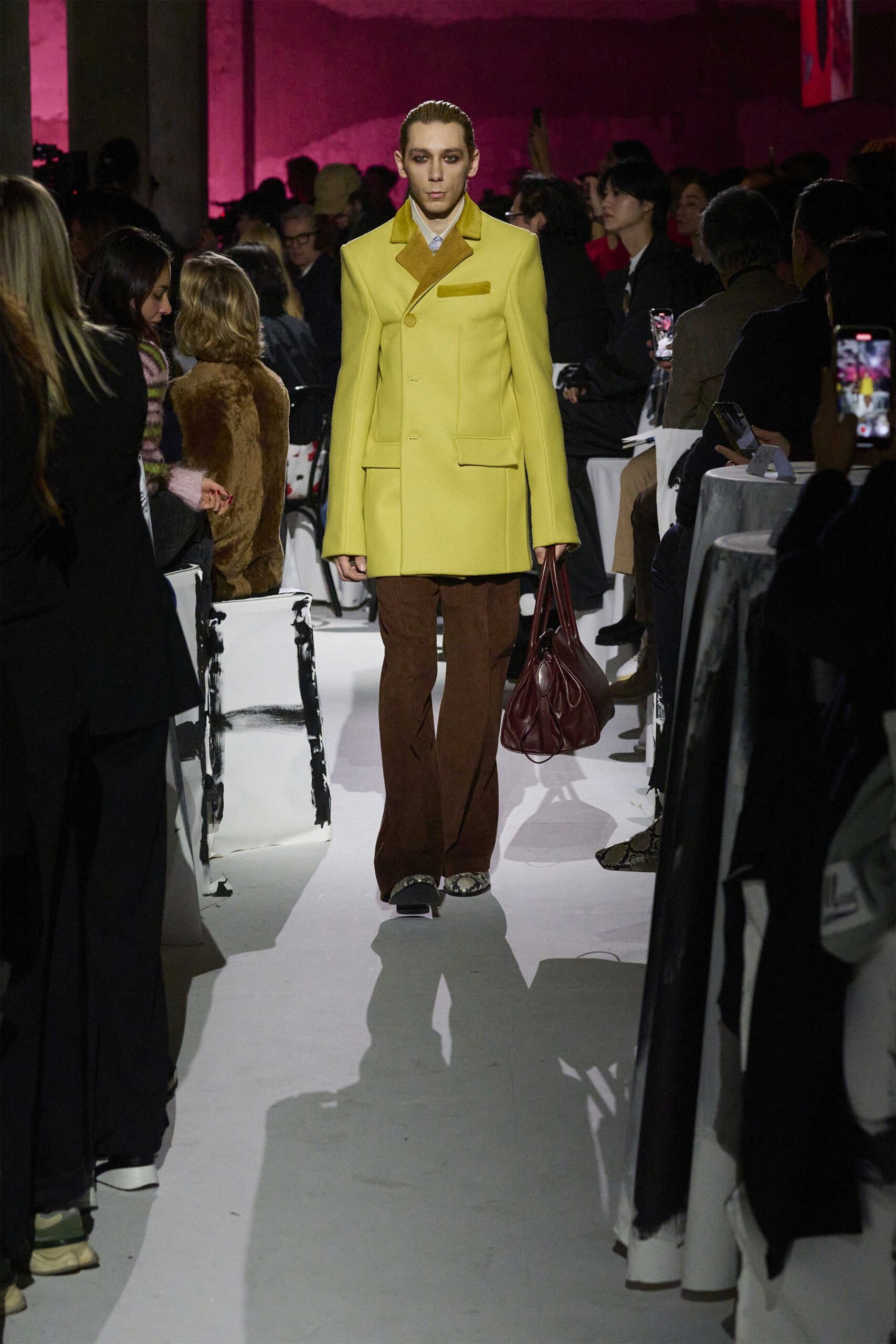 yellow long-sleeve collared tailored blazer