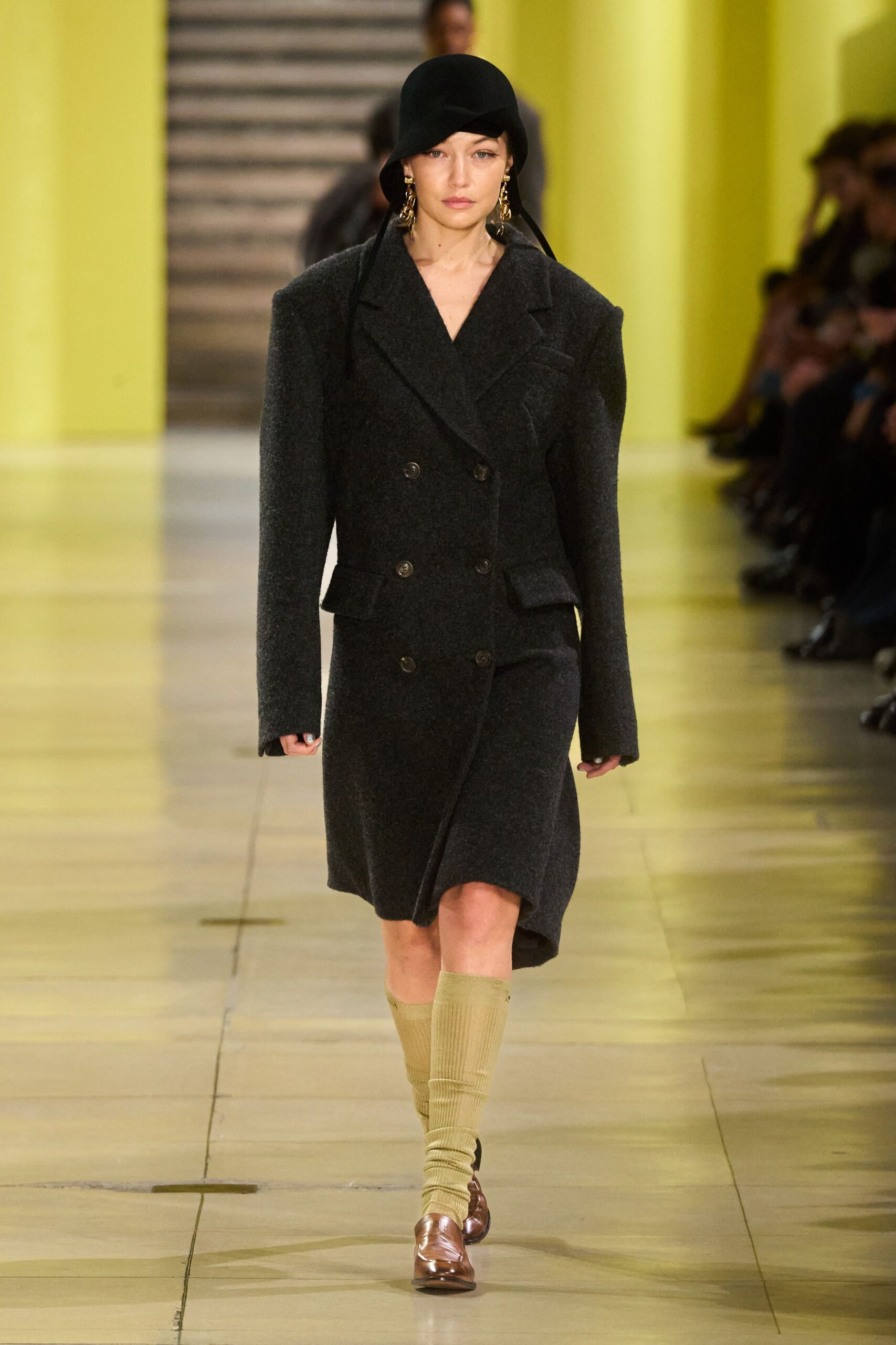 gray wool long-sleeve collared structured buttoned midi coat