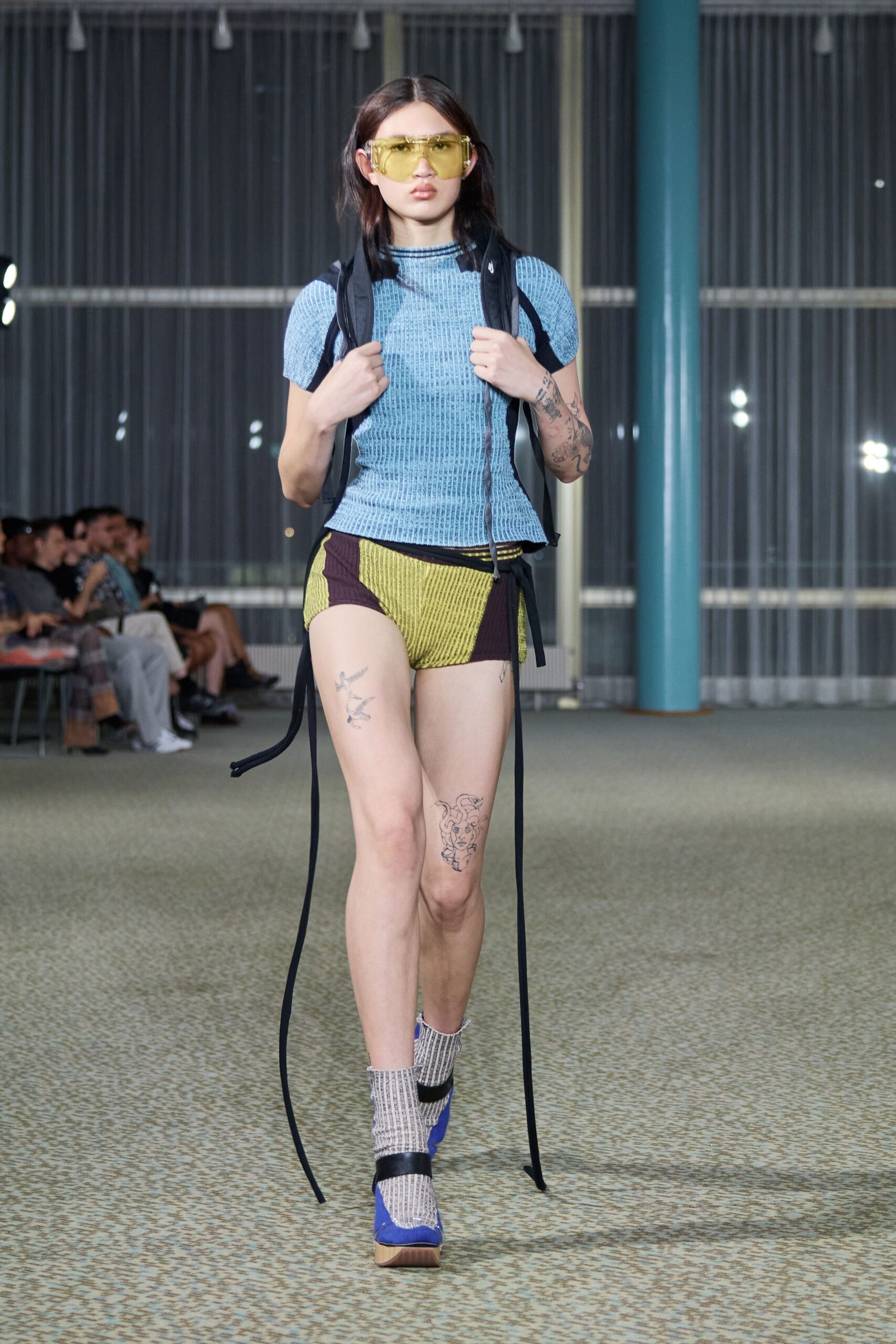 yellow cotton fitted color-blocked shorts