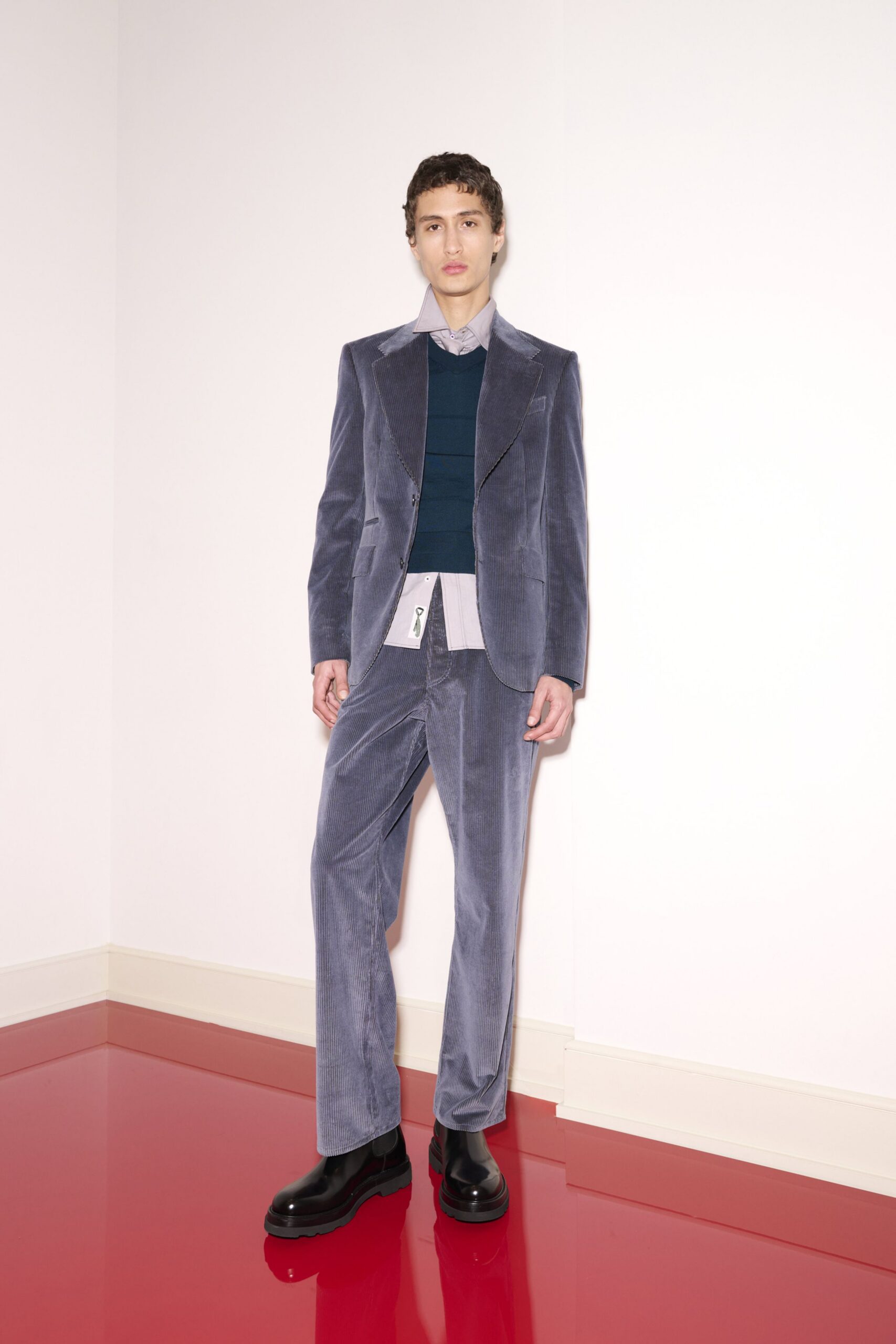 gray velvet long-sleeve collared tailored buttoned suit