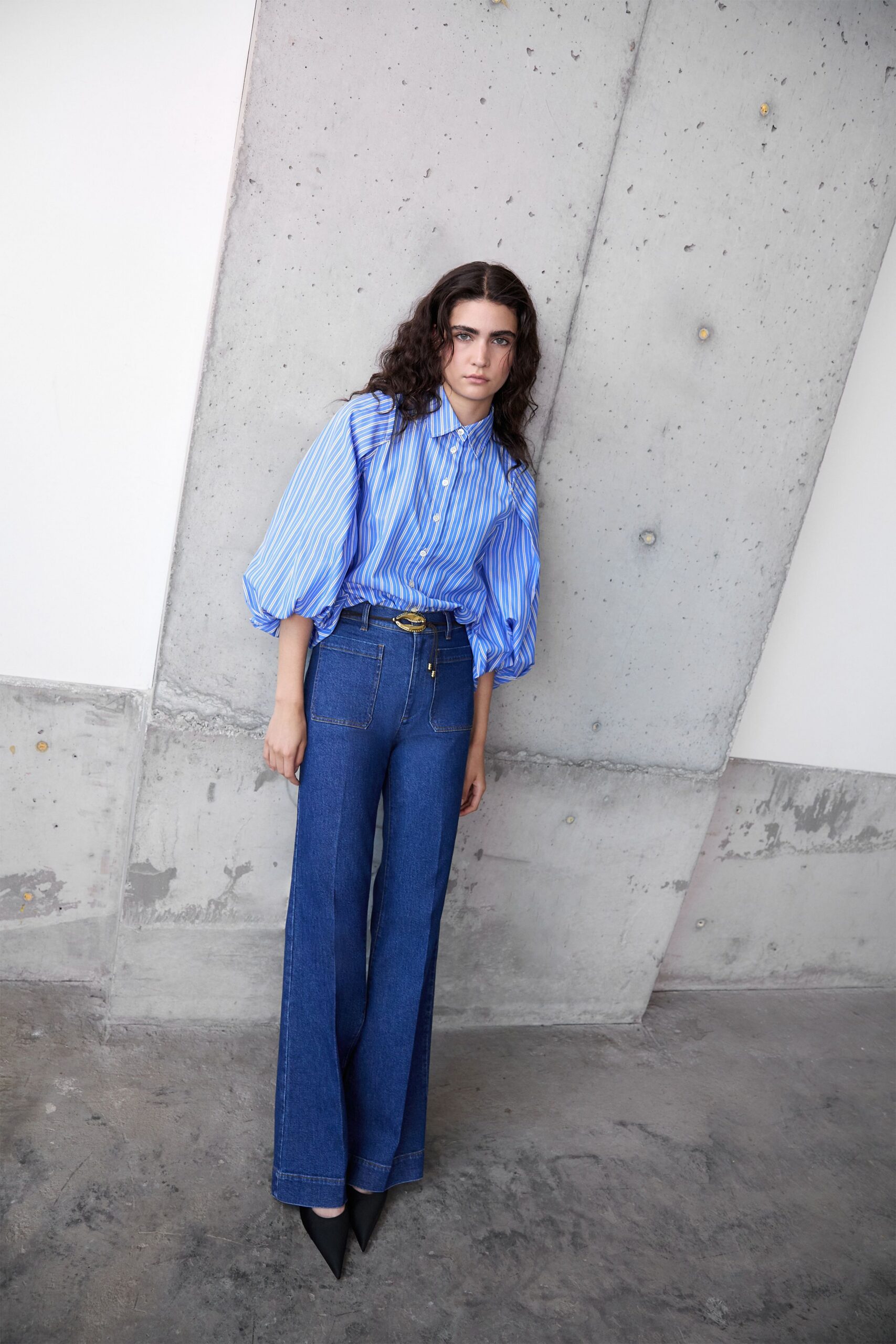 blue denim fitted flared pants