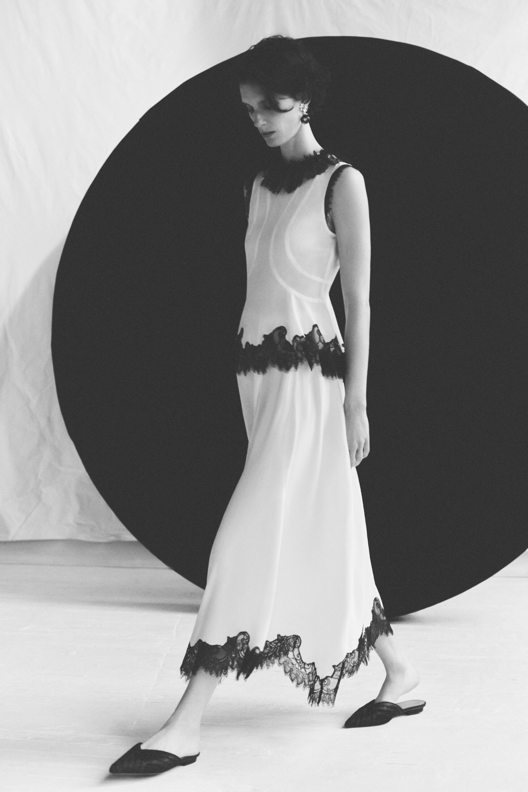 white silk sleeveless v-neck fitted embroidered layered dress