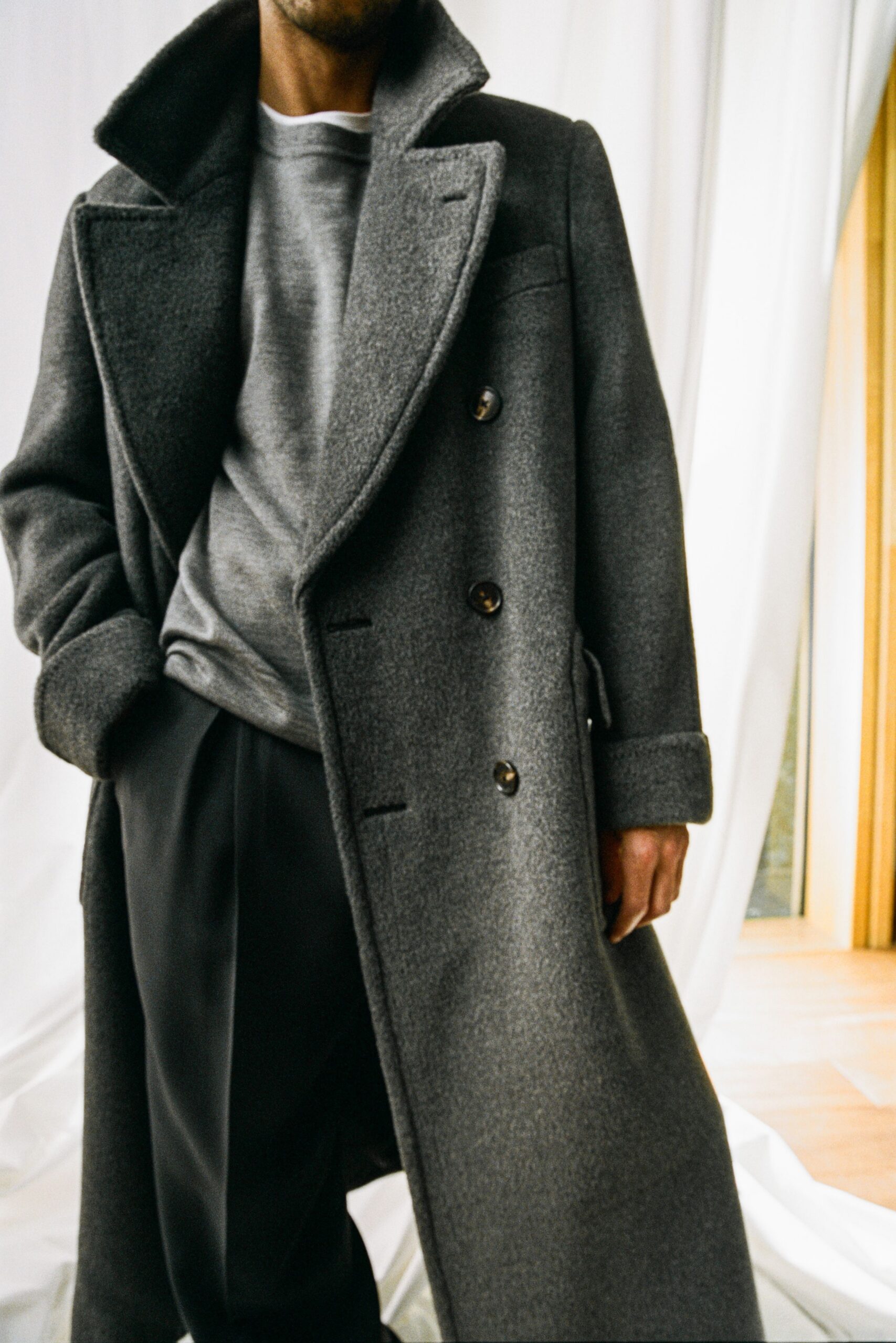 gray wool long-sleeve collared relaxed maxi coat