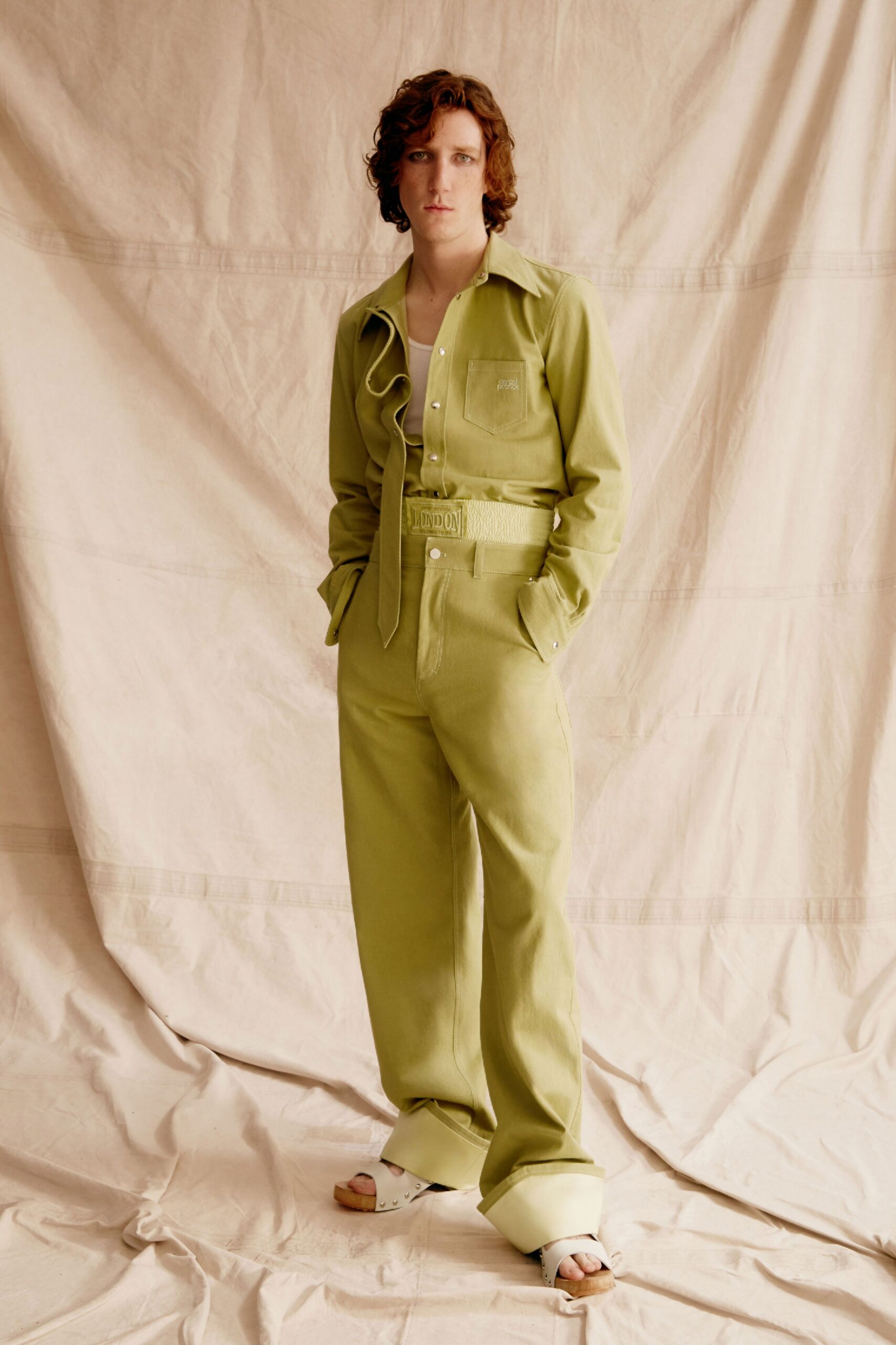green cotton long-sleeve collared relaxed ruffled shirt