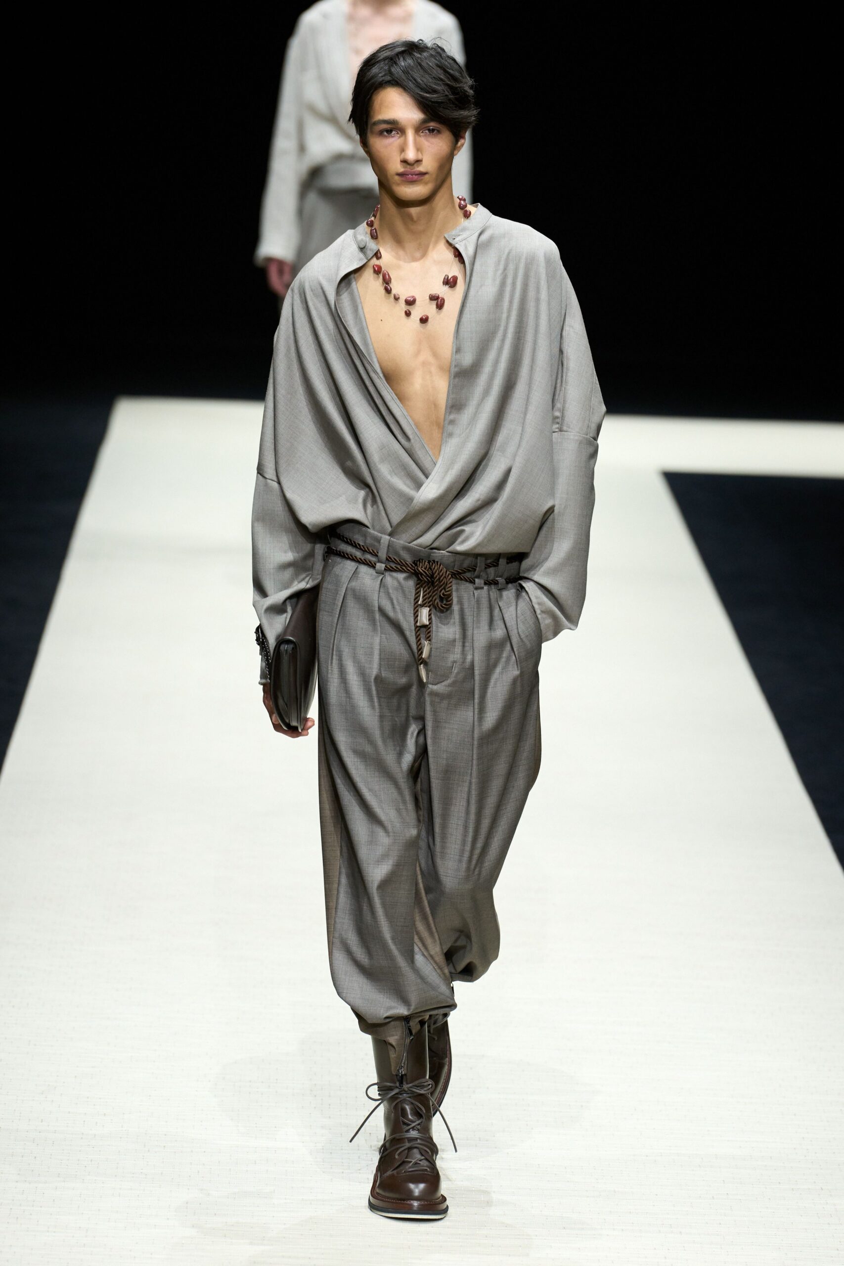 gray cotton long-sleeve v-neck relaxed pleated shirt