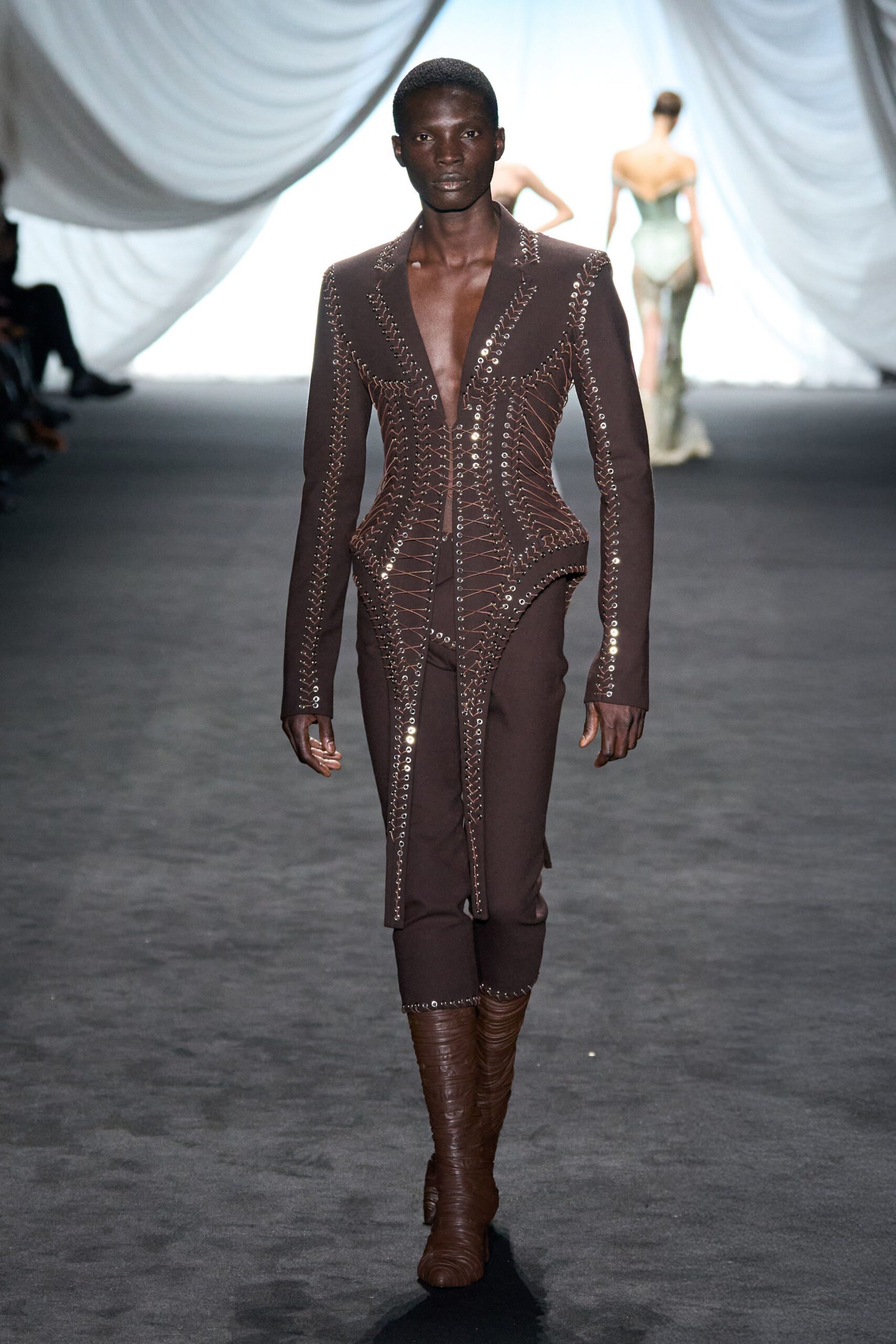 brown fitted jacket and pants