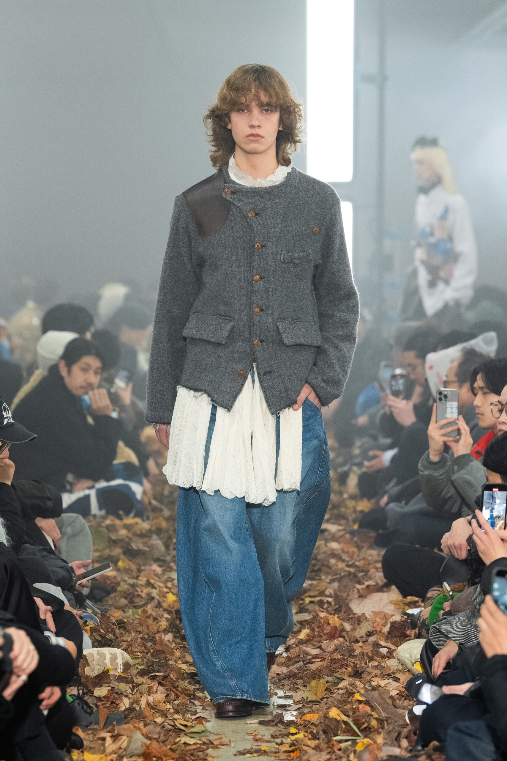 gray wool long-sleeve collared relaxed buttoned jacket