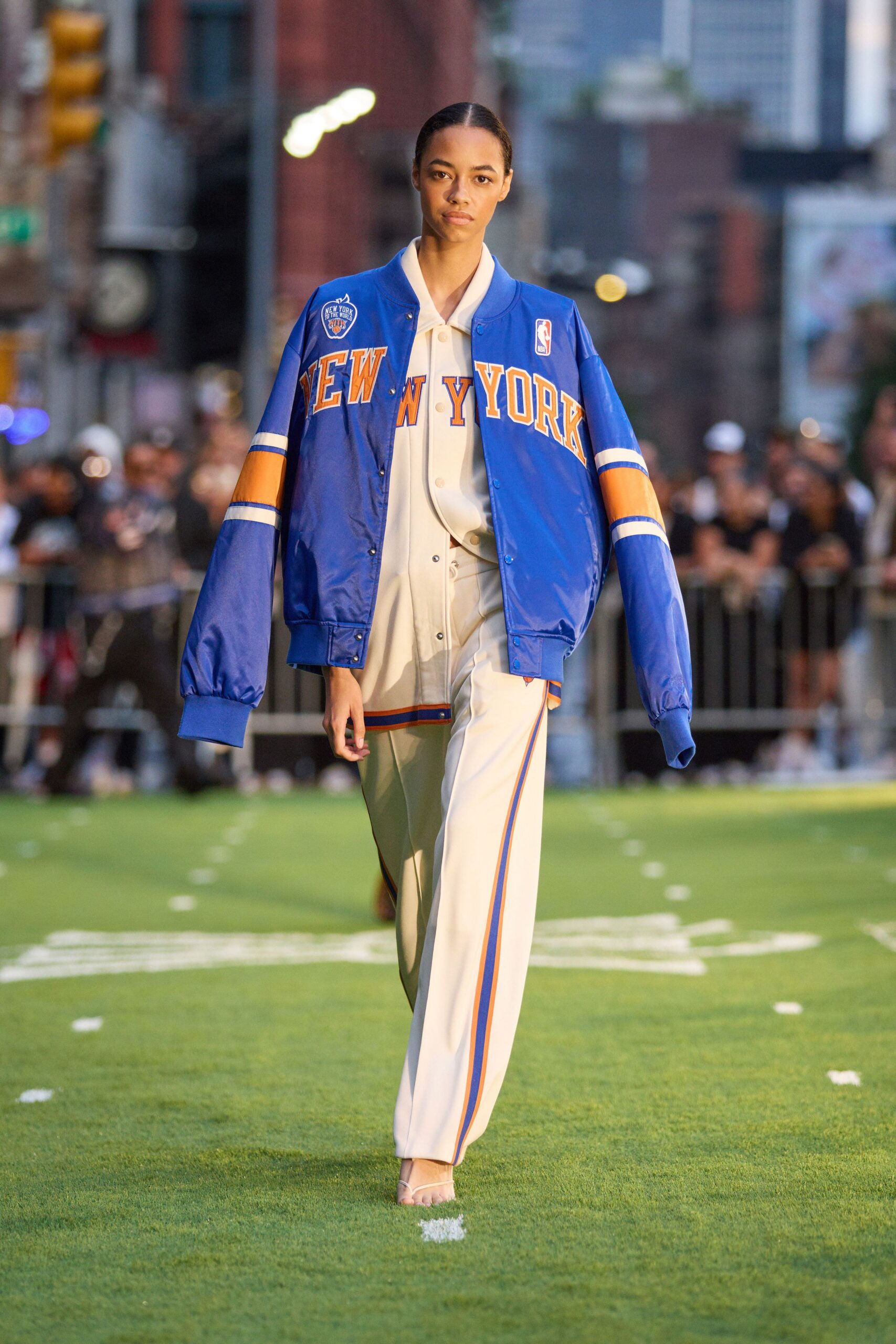 blue cotton long-sleeve collared oversized buttoned jacket