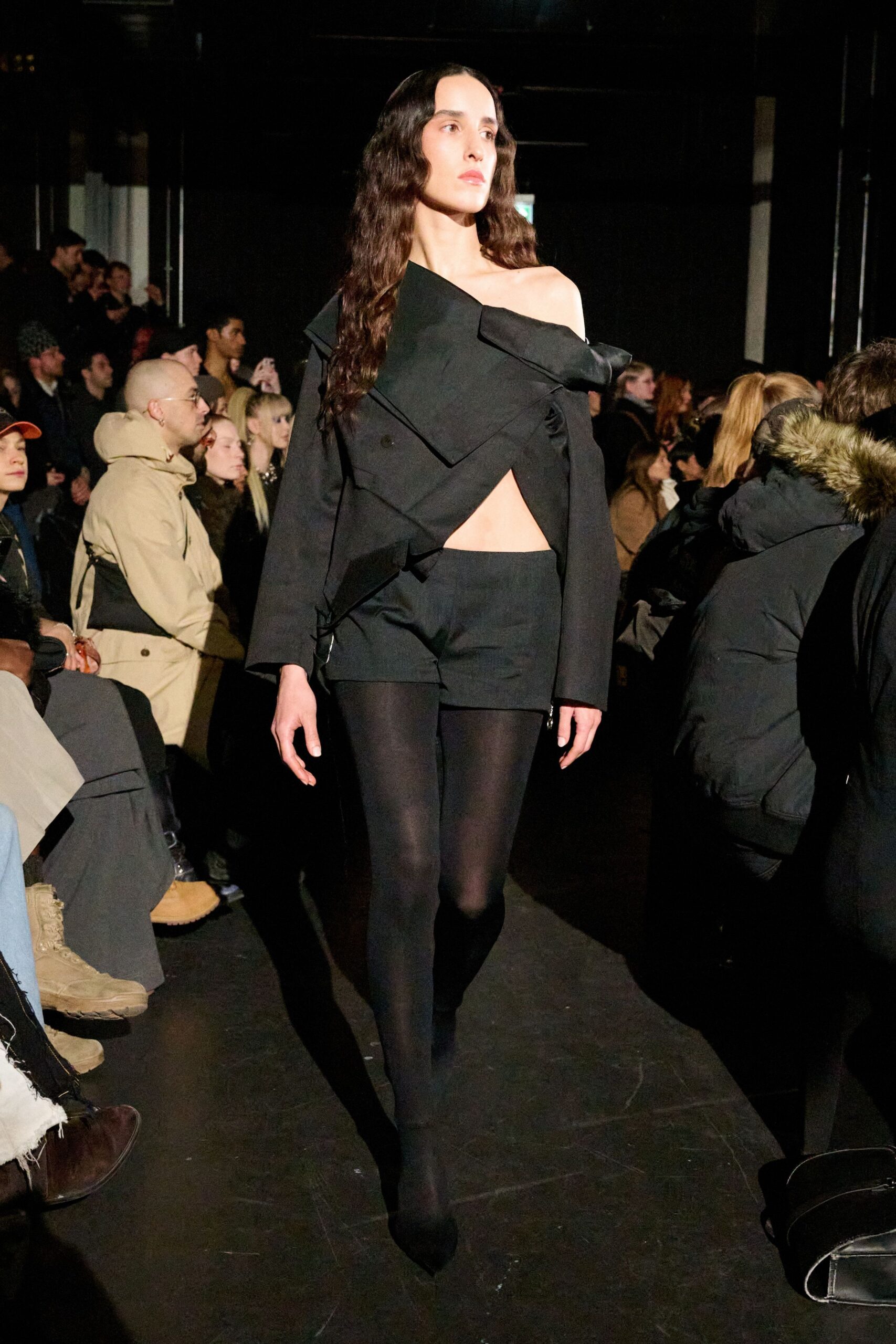 black cotton long-sleeve off-shoulder fitted jacket
