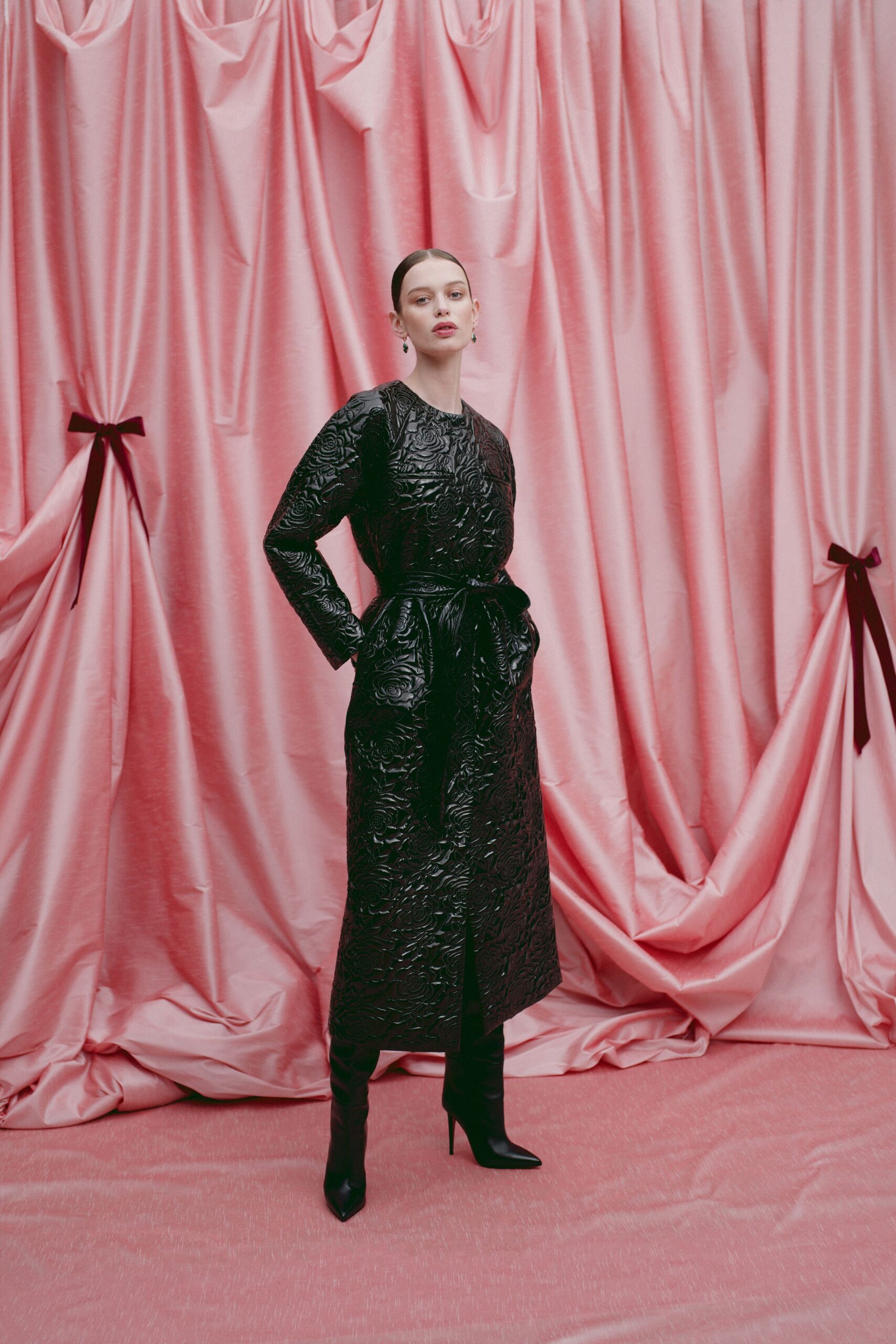 black leather long-sleeve v-neck fitted belted textured dress