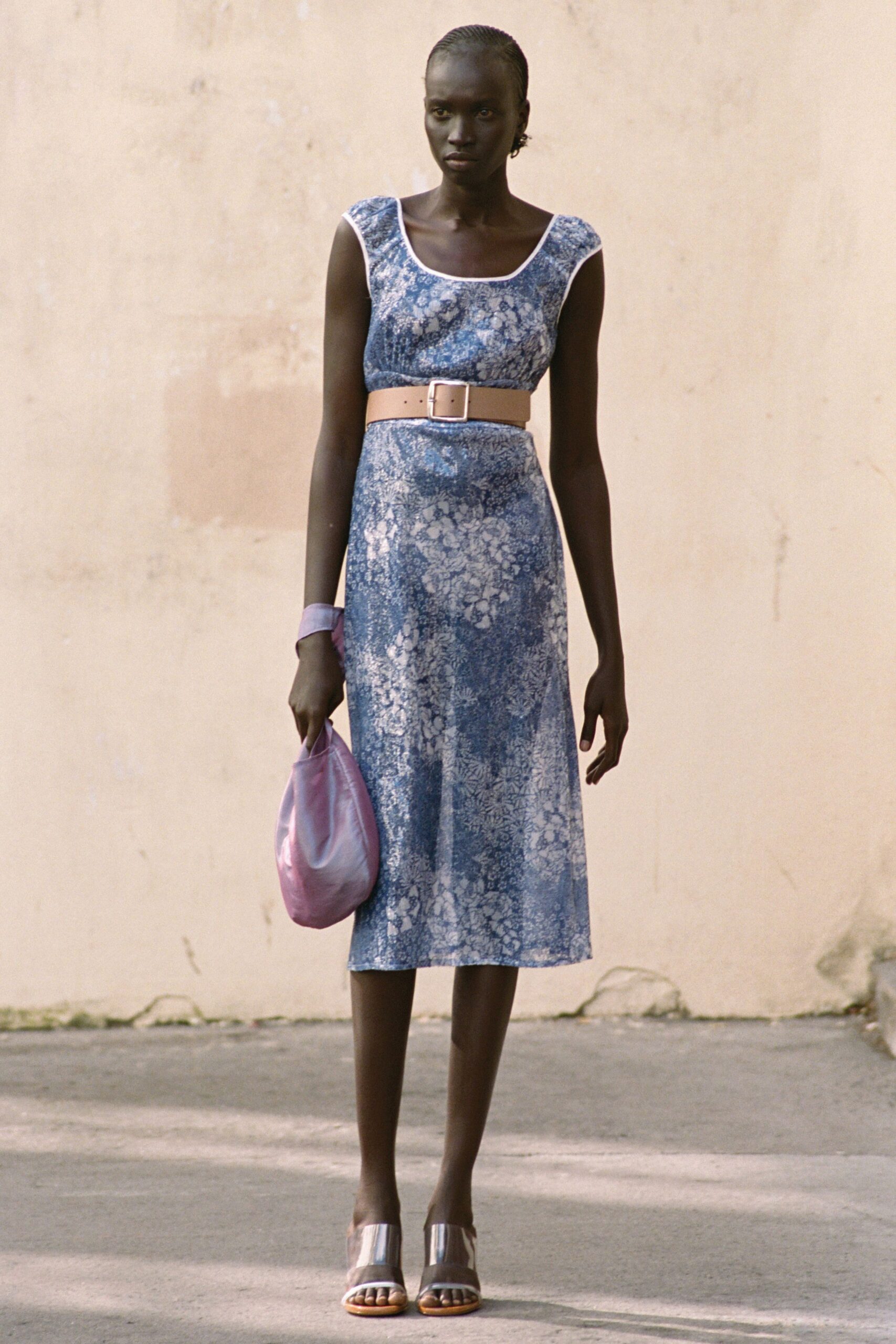 blue cotton sleeveless scoop-neck fitted printed belted dress