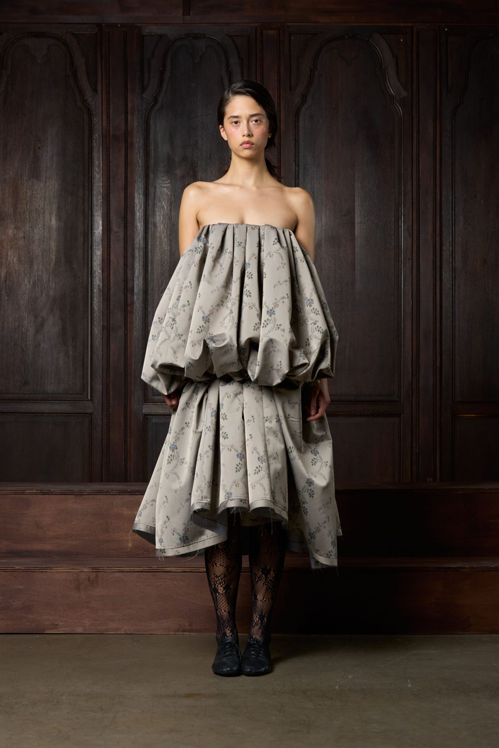 gray cotton strapless relaxed pleated flared midi dress