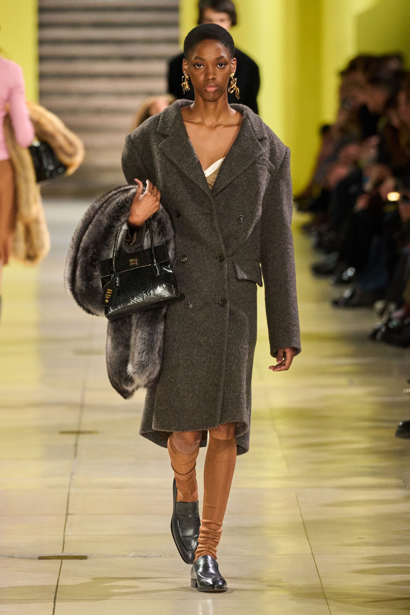 gray wool long-sleeve collared structured buttoned midi coat