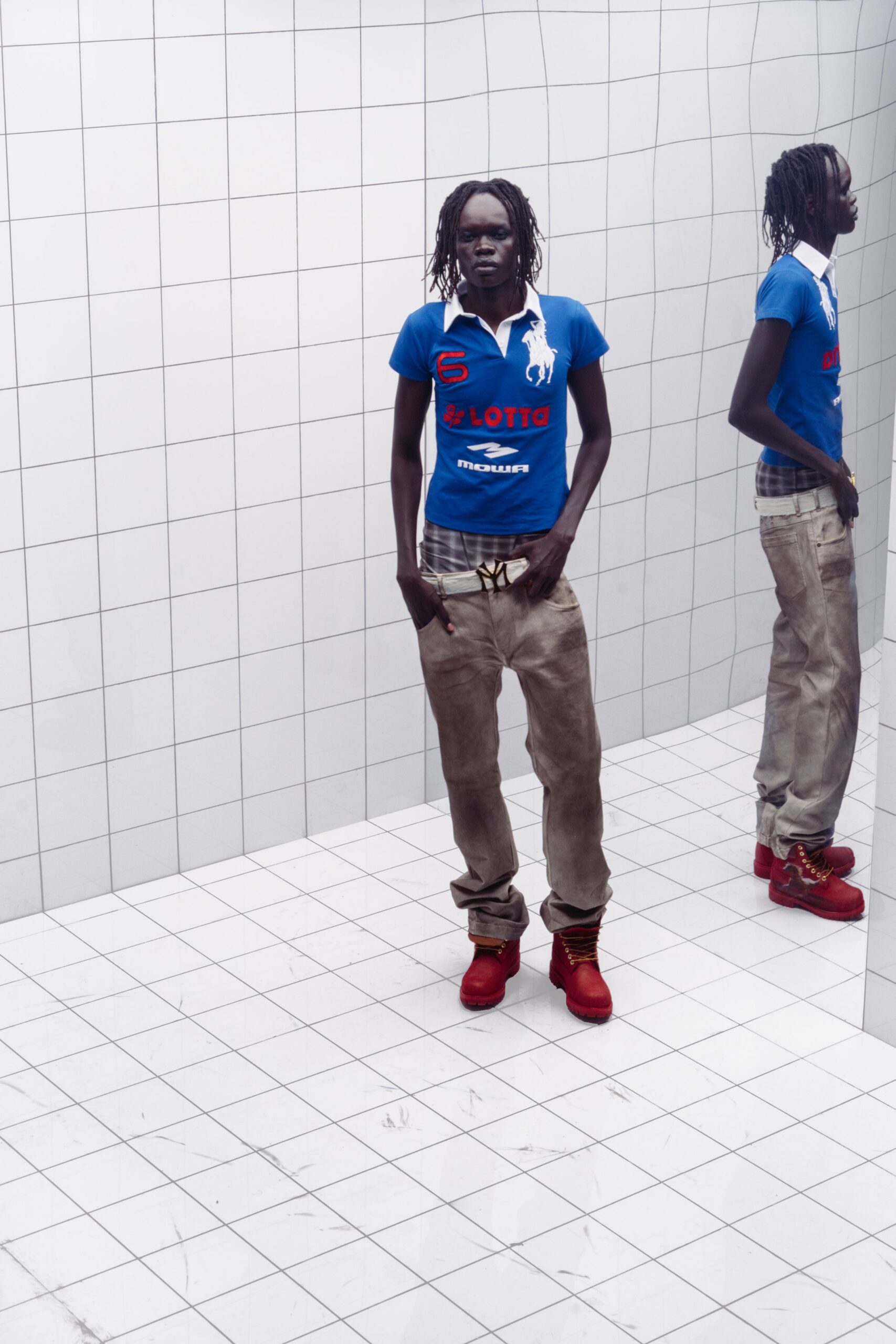 blue printed t-shirt with beige pants