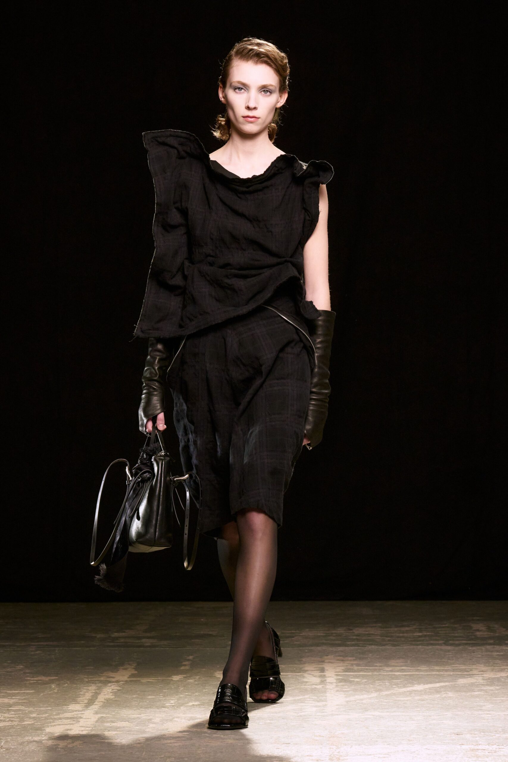 black leather gloves