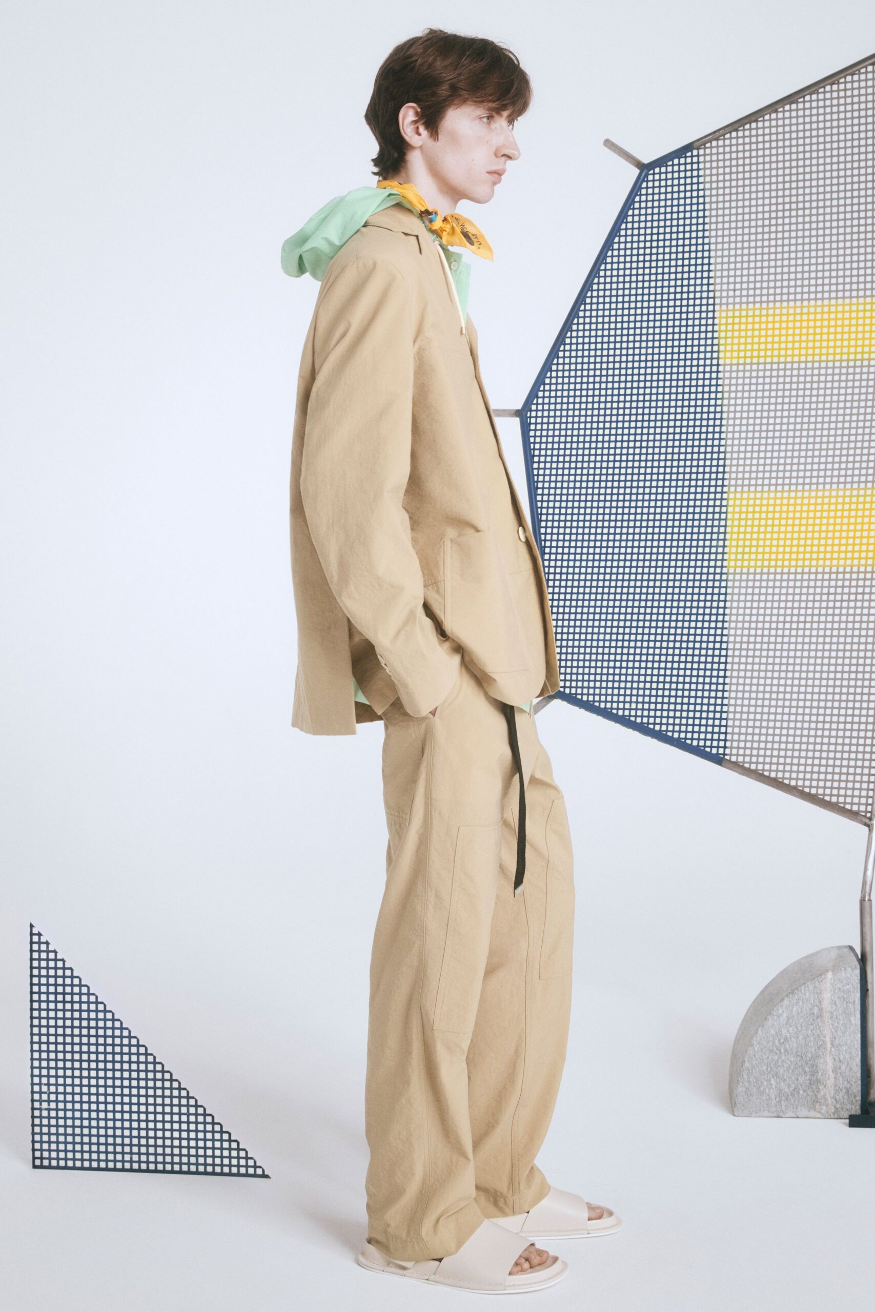beige cotton long-sleeve collared relaxed buttoned suit