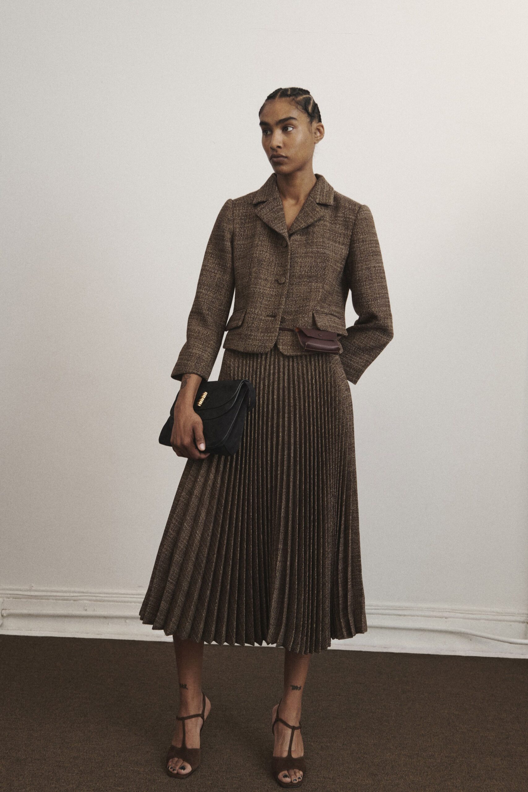 brown tweed long-sleeve collared tailored buttoned jacket