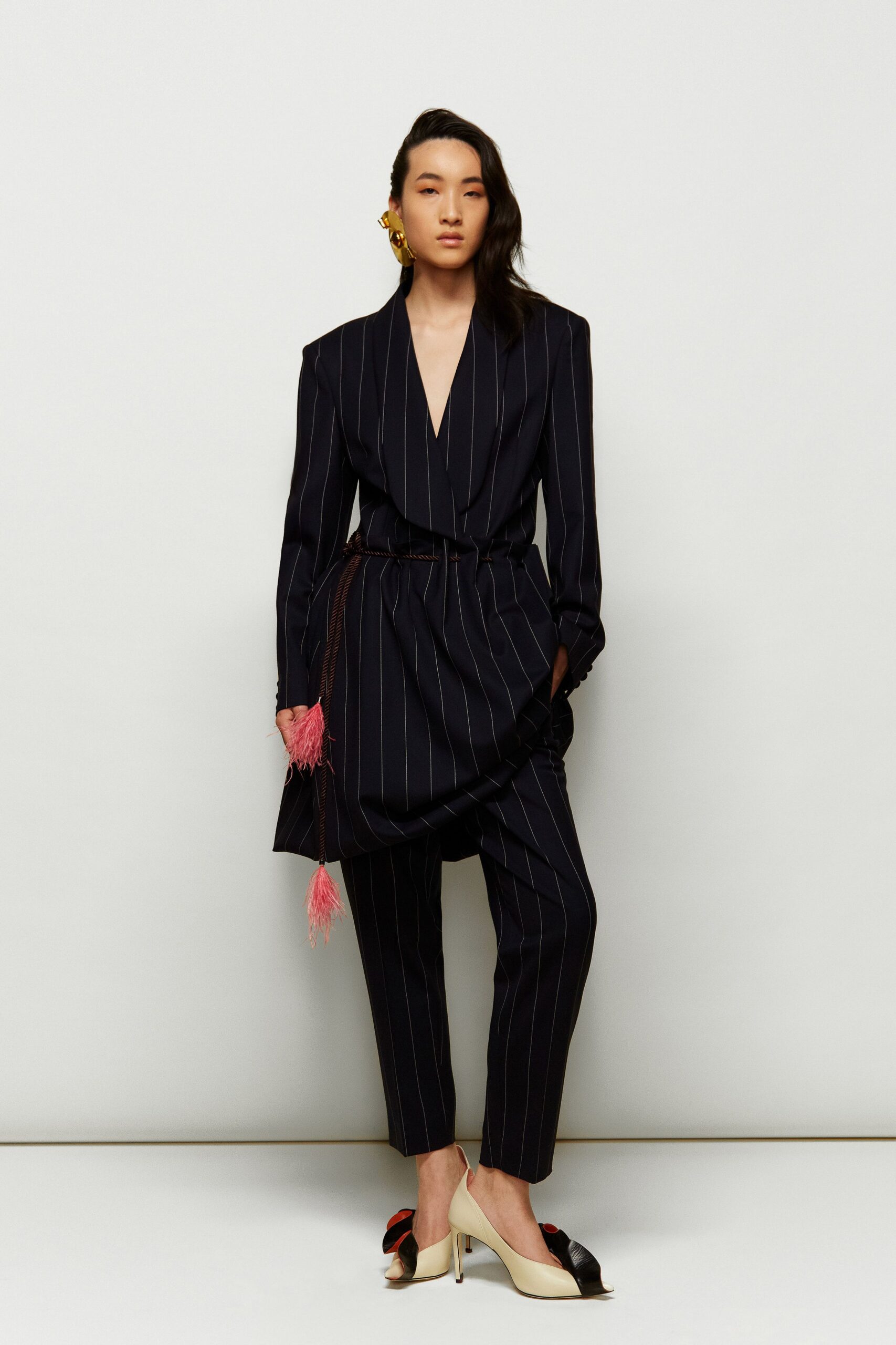 black long-sleeve v-neck tailored striped belted blazer