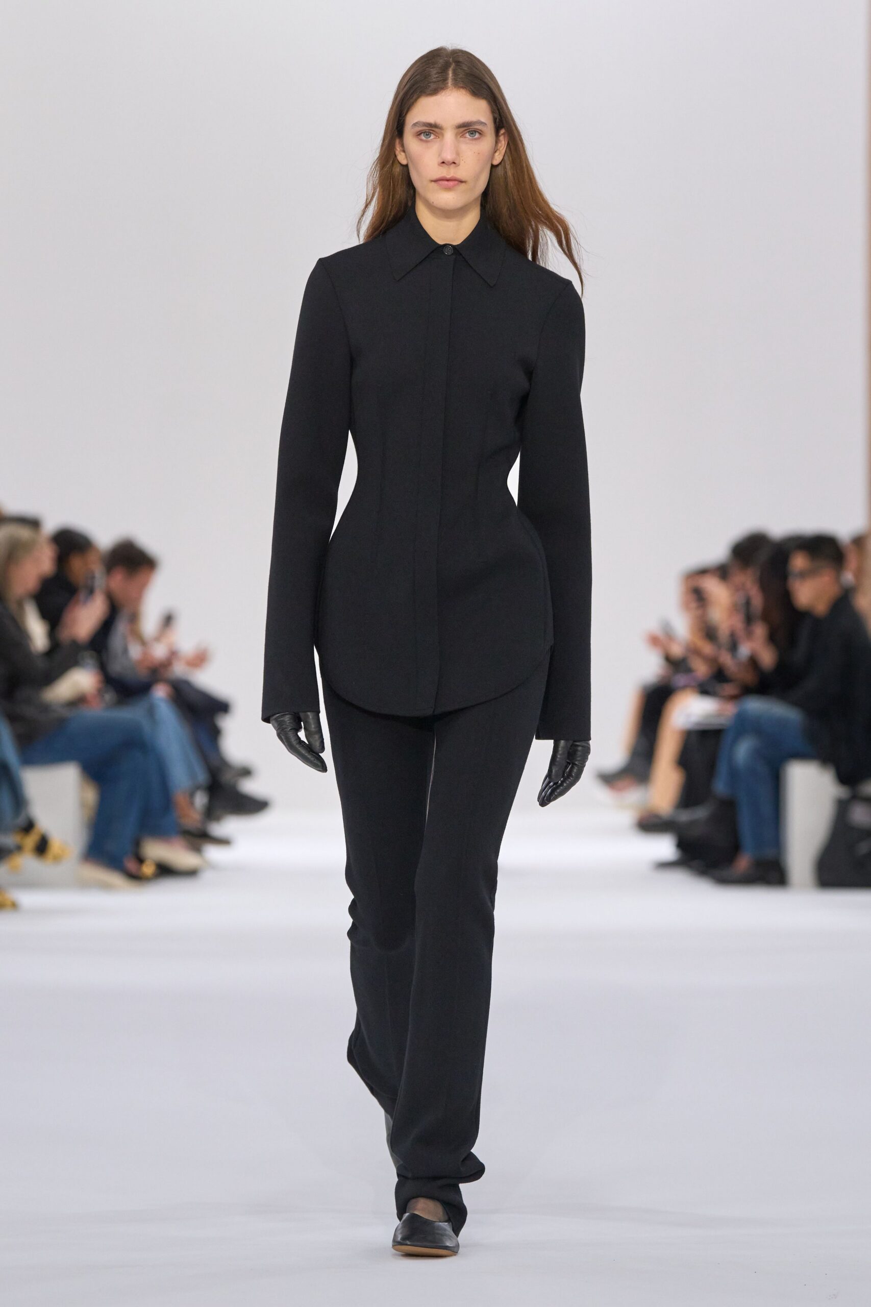 black fitted blazer and pants