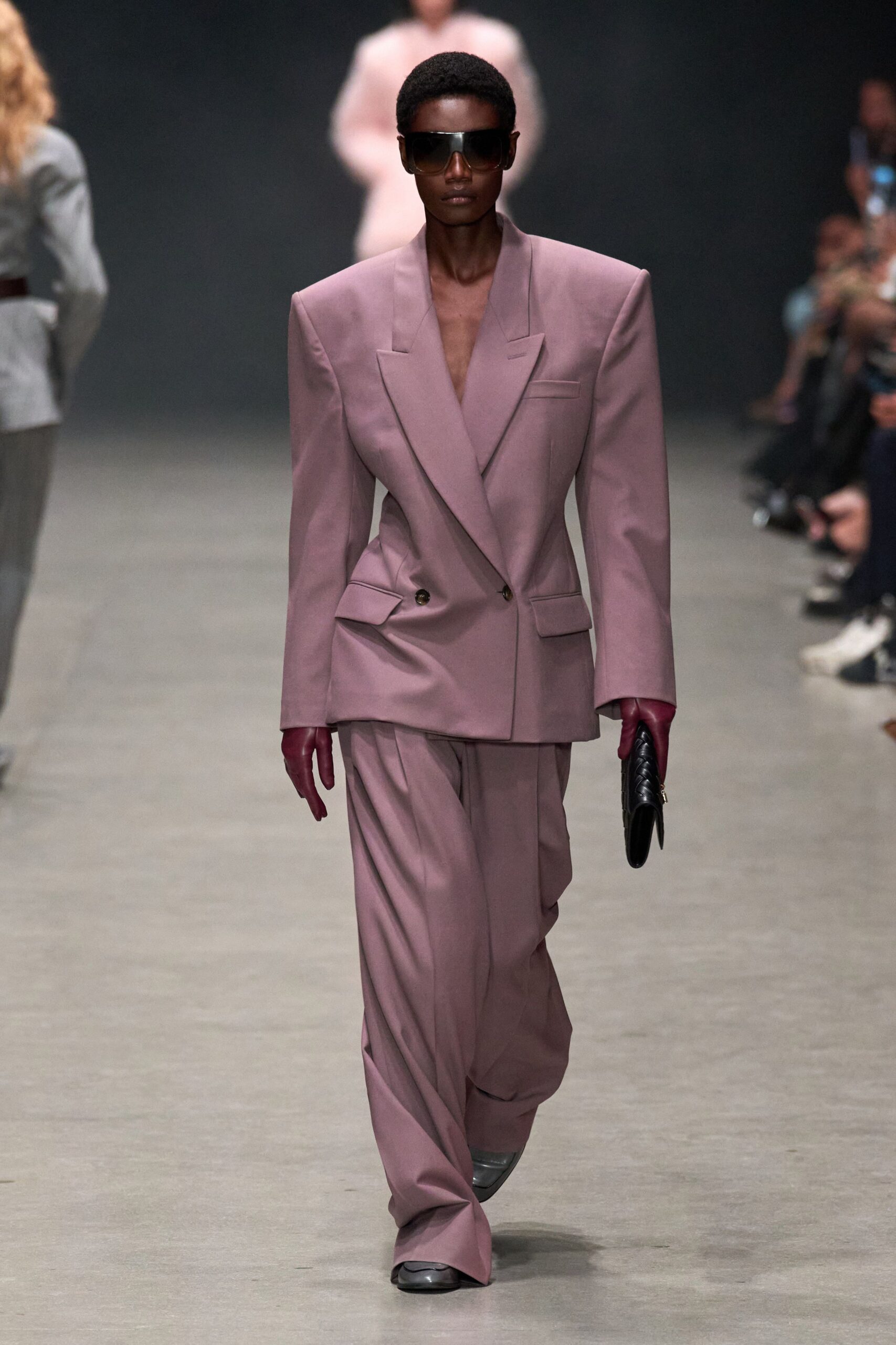 pink wool long-sleeve collared tailored suit