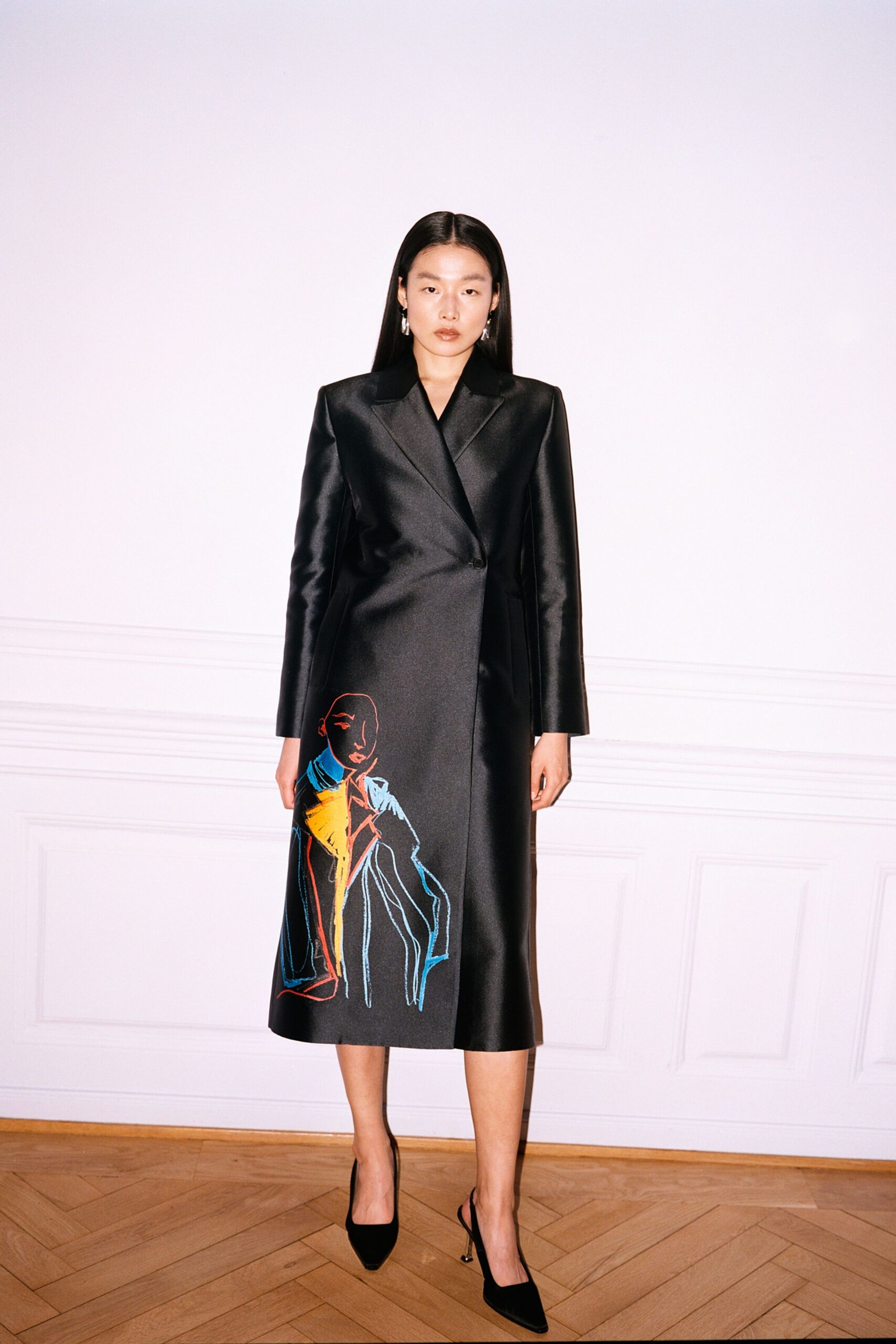 black silk embroidered coat with heels