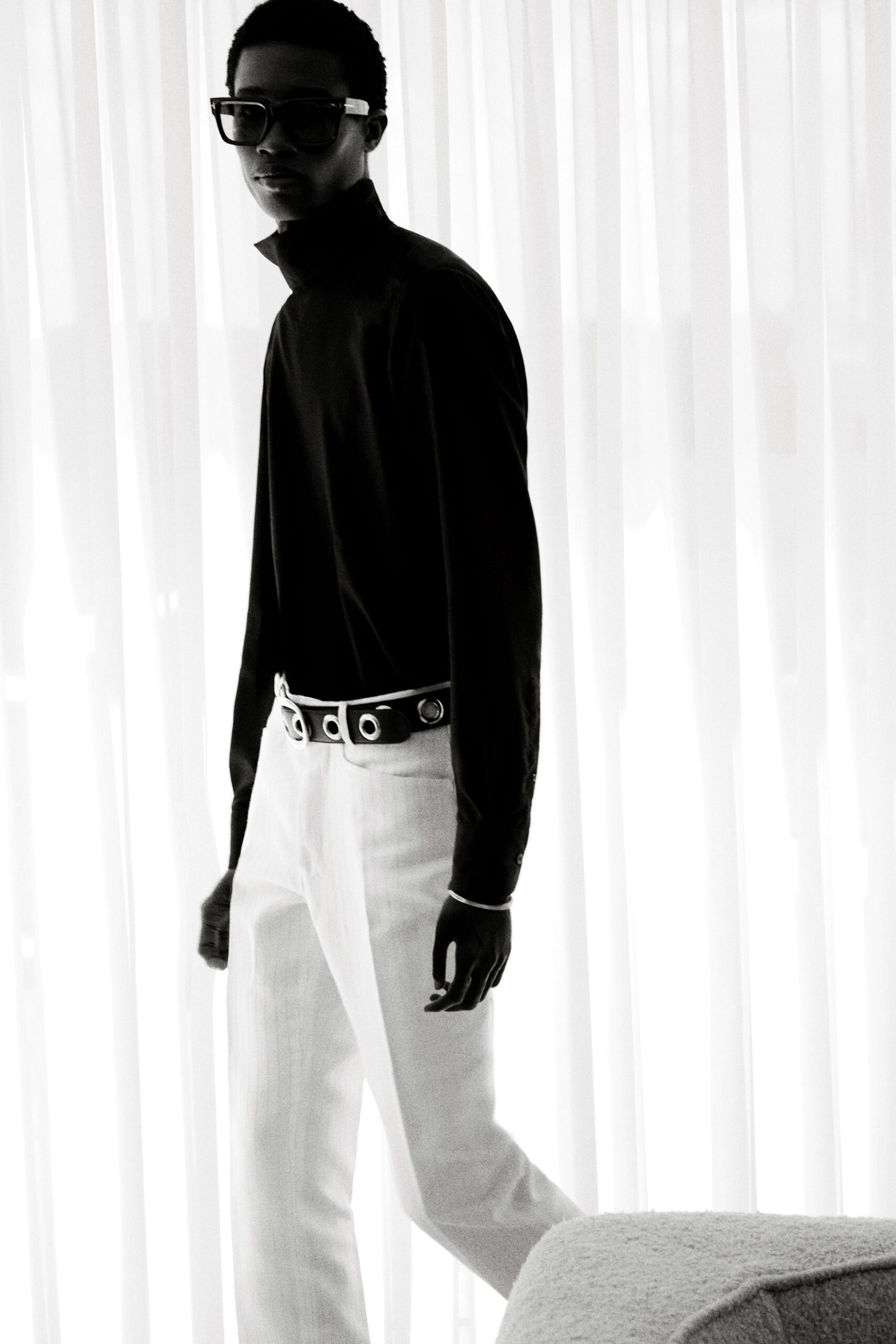 black long-sleeve high-neck fitted shirt