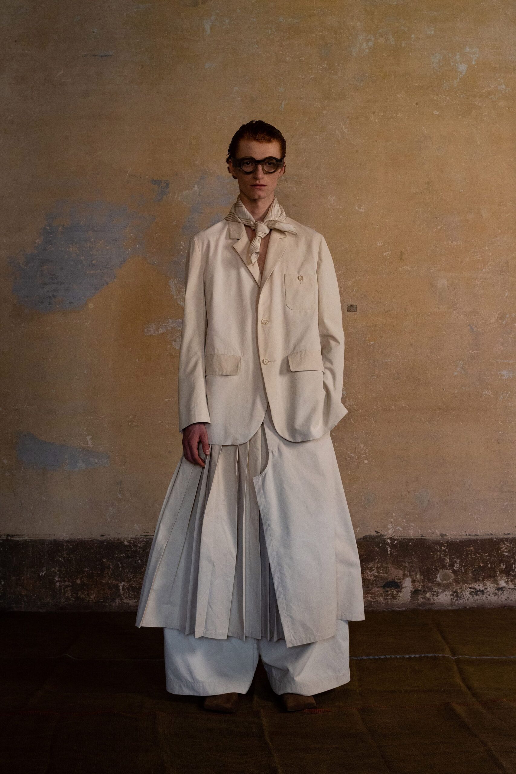 white cotton long-sleeve collared structured buttoned blazer