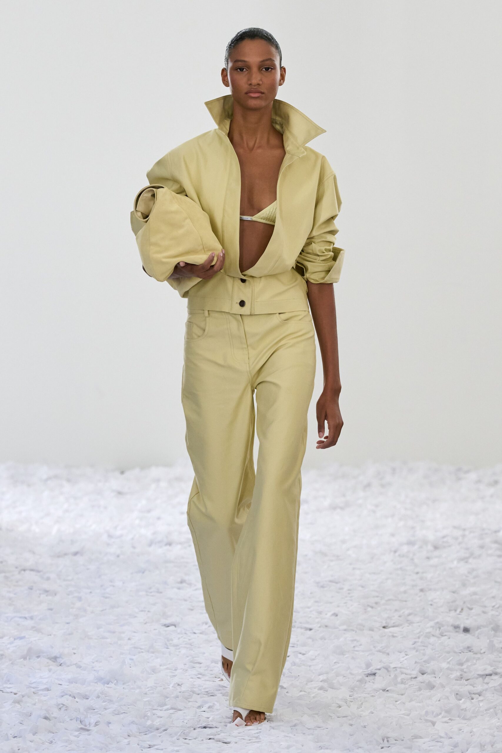 yellow cotton long-sleeve collared relaxed jacket