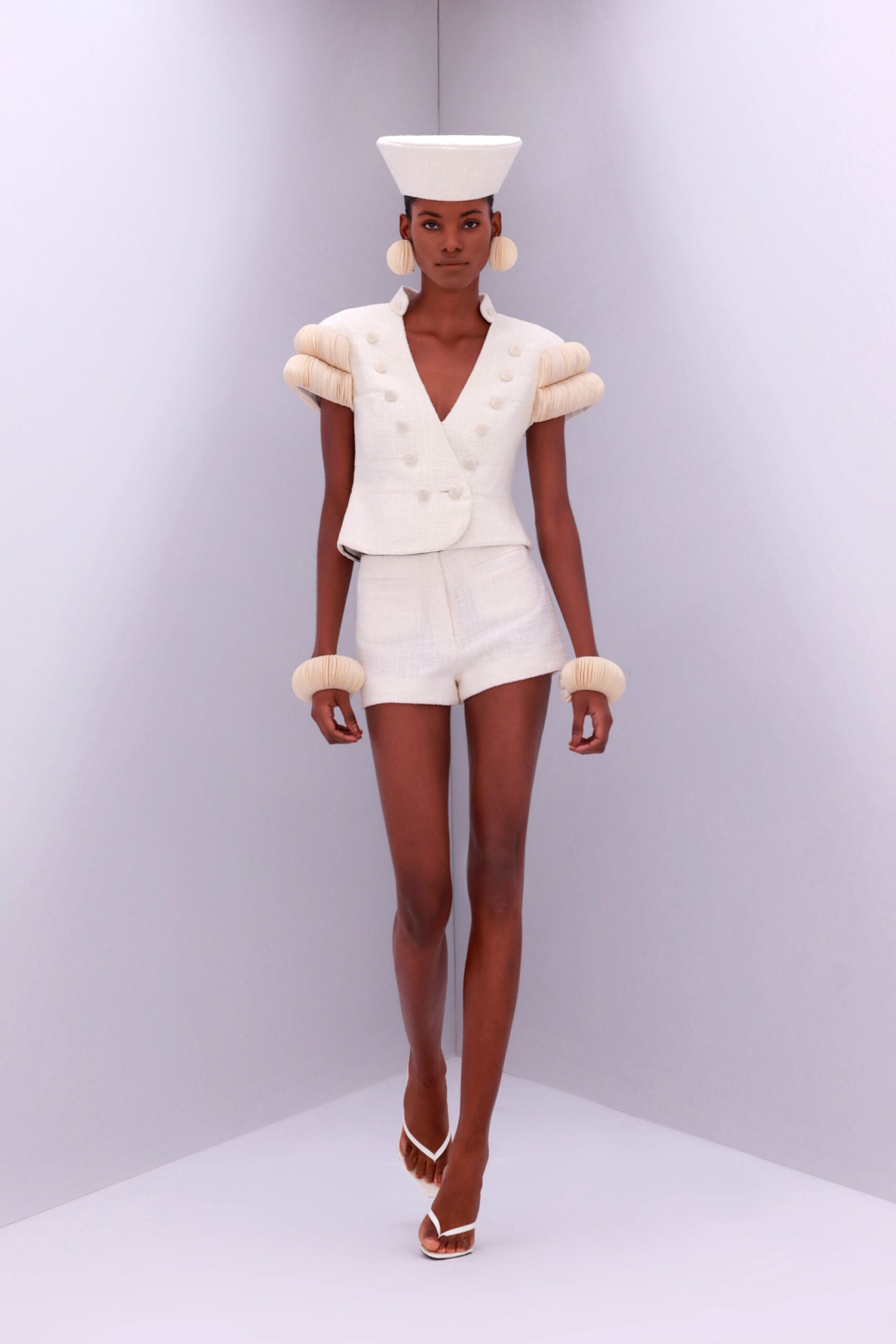 white cotton short-sleeve v-neck fitted buttoned blazer