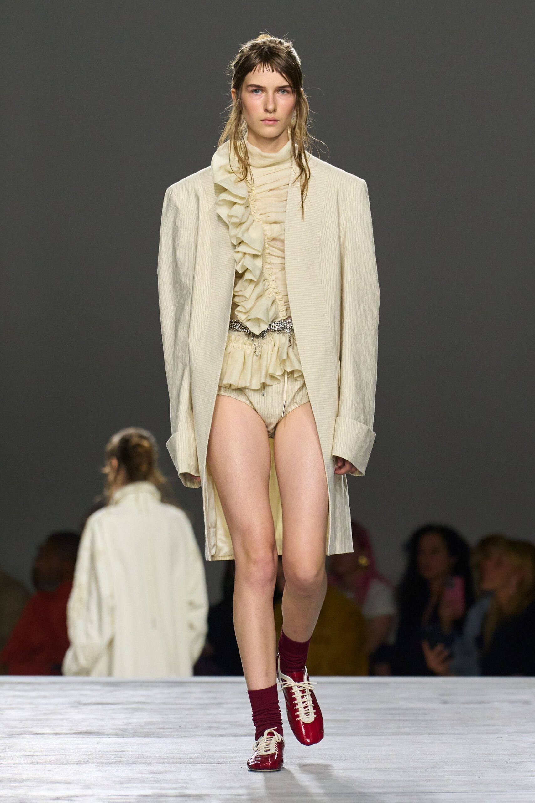 beige cotton long-sleeve collared oversized buttoned coat