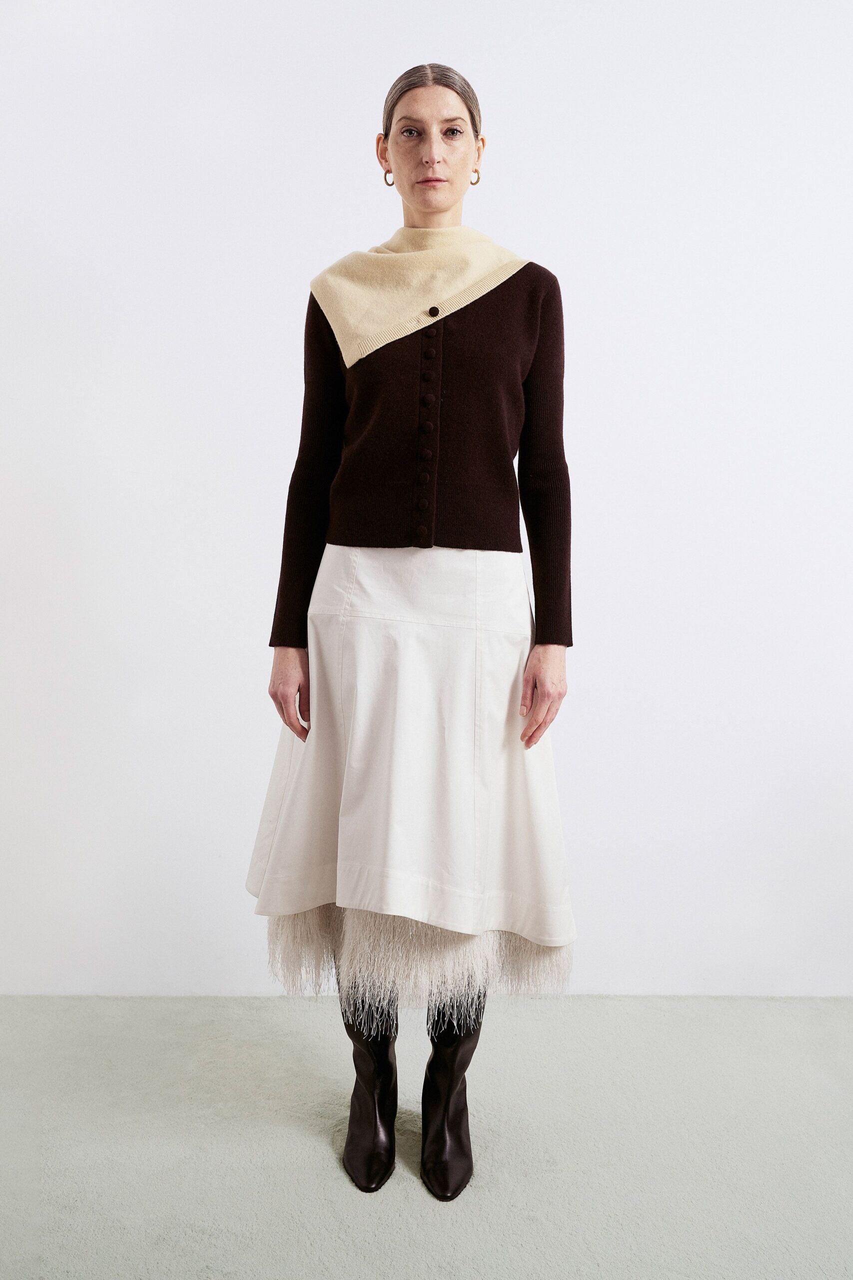 brown wool long-sleeve collared fitted buttoned cardigan