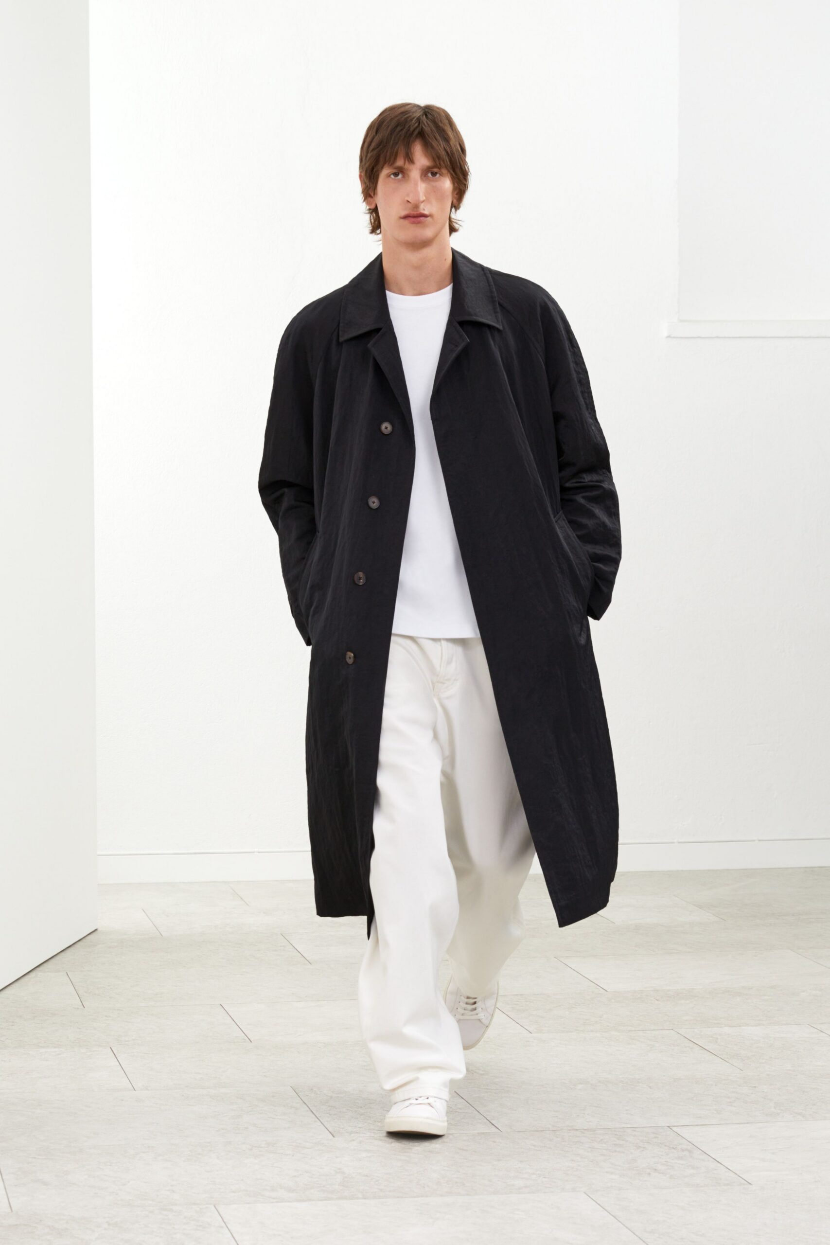 black cotton long-sleeve collared relaxed buttoned maxi coat