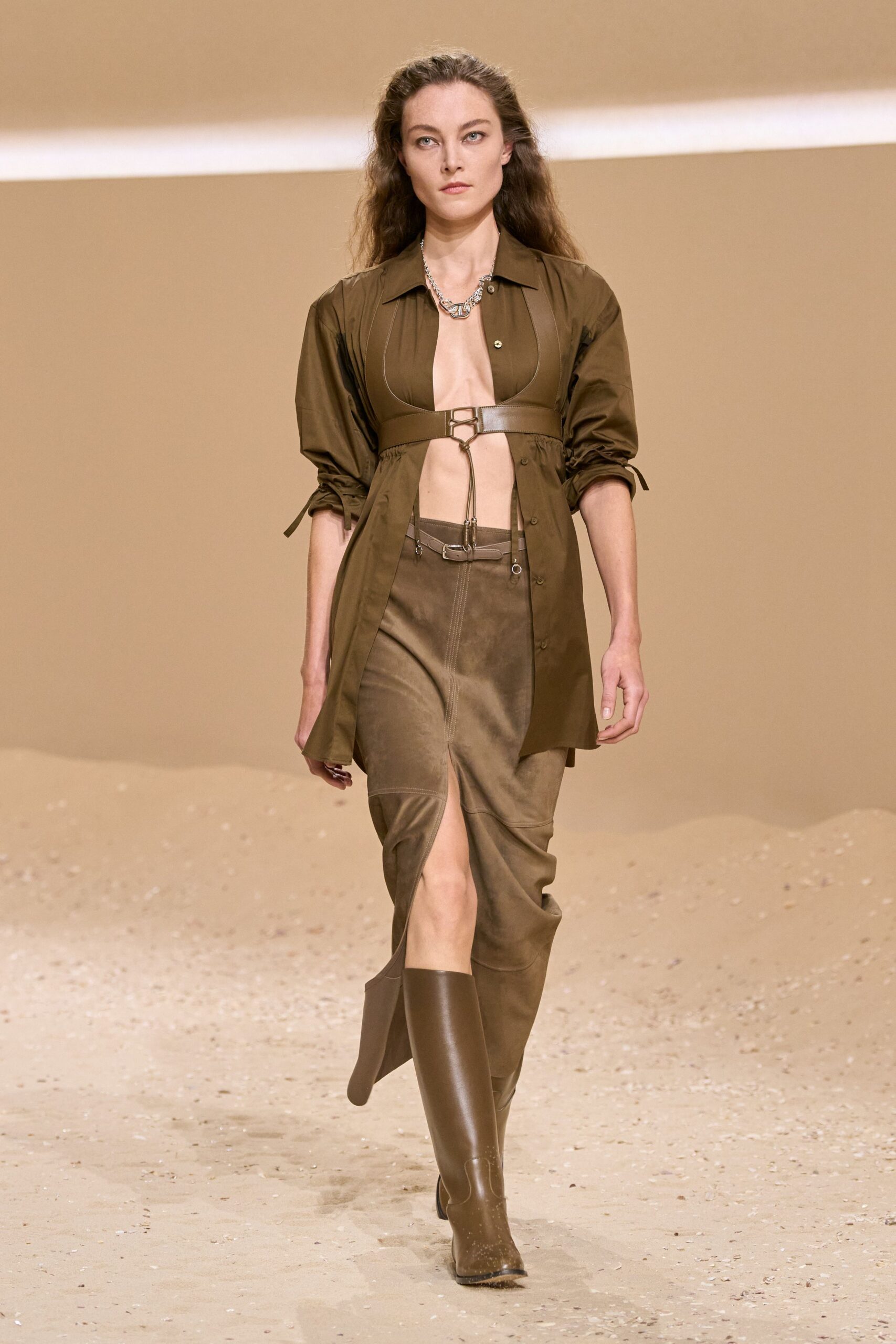 brown cotton long-sleeve collared fitted buttoned midi shirt-dress