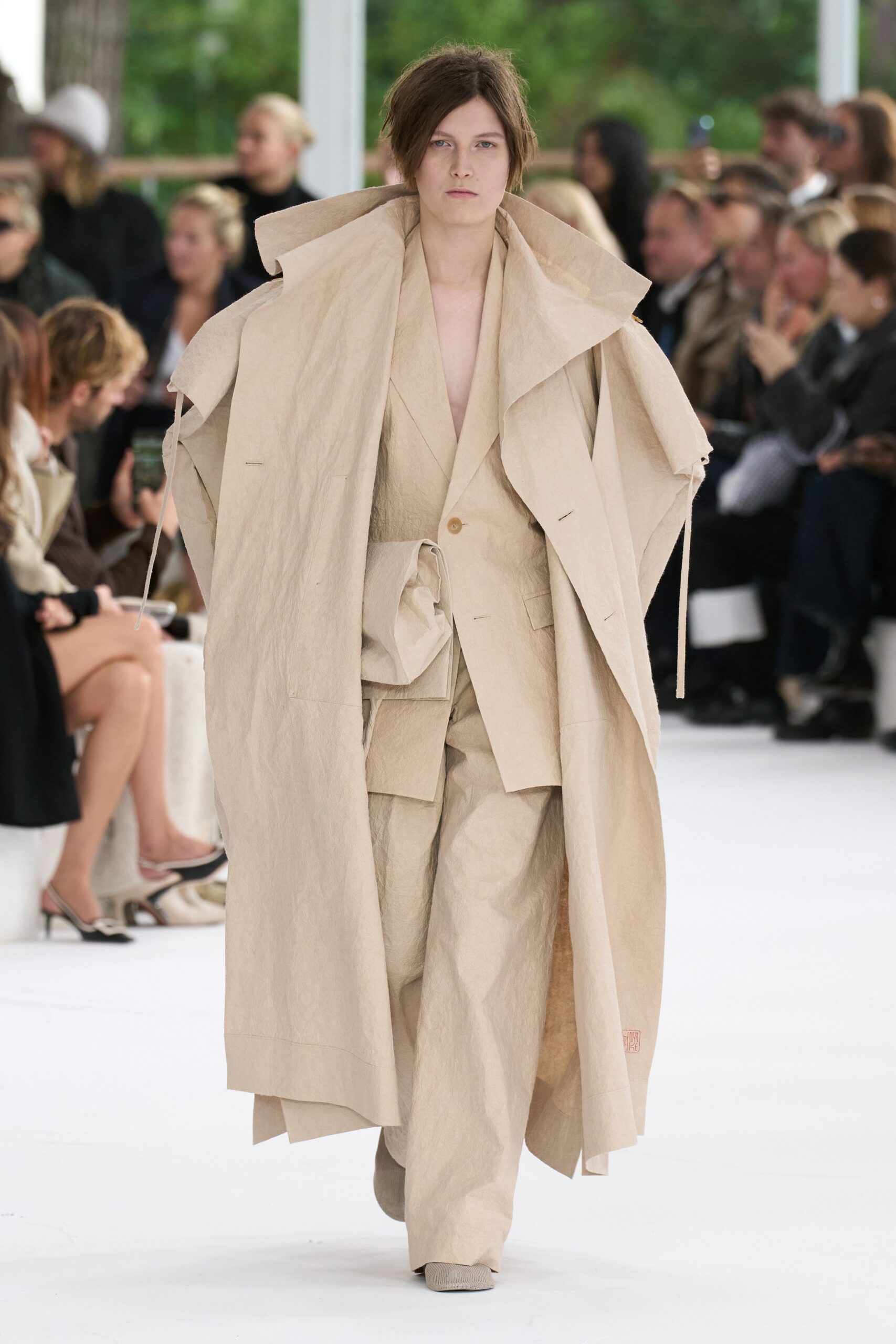 beige relaxed suit with shoes