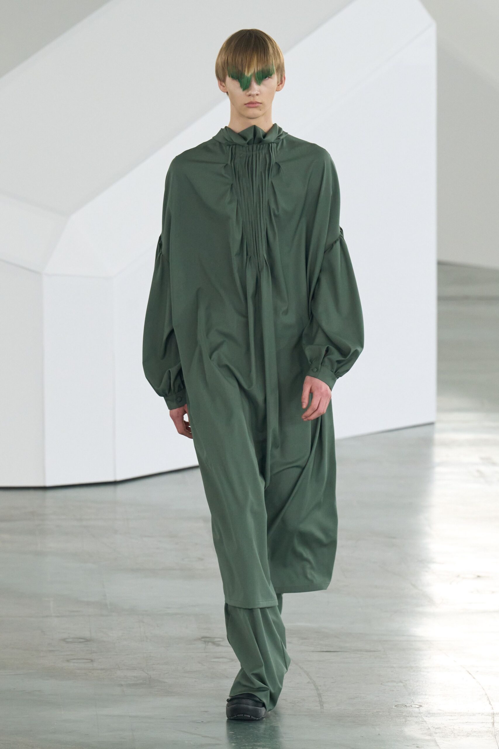 green relaxed midi dress