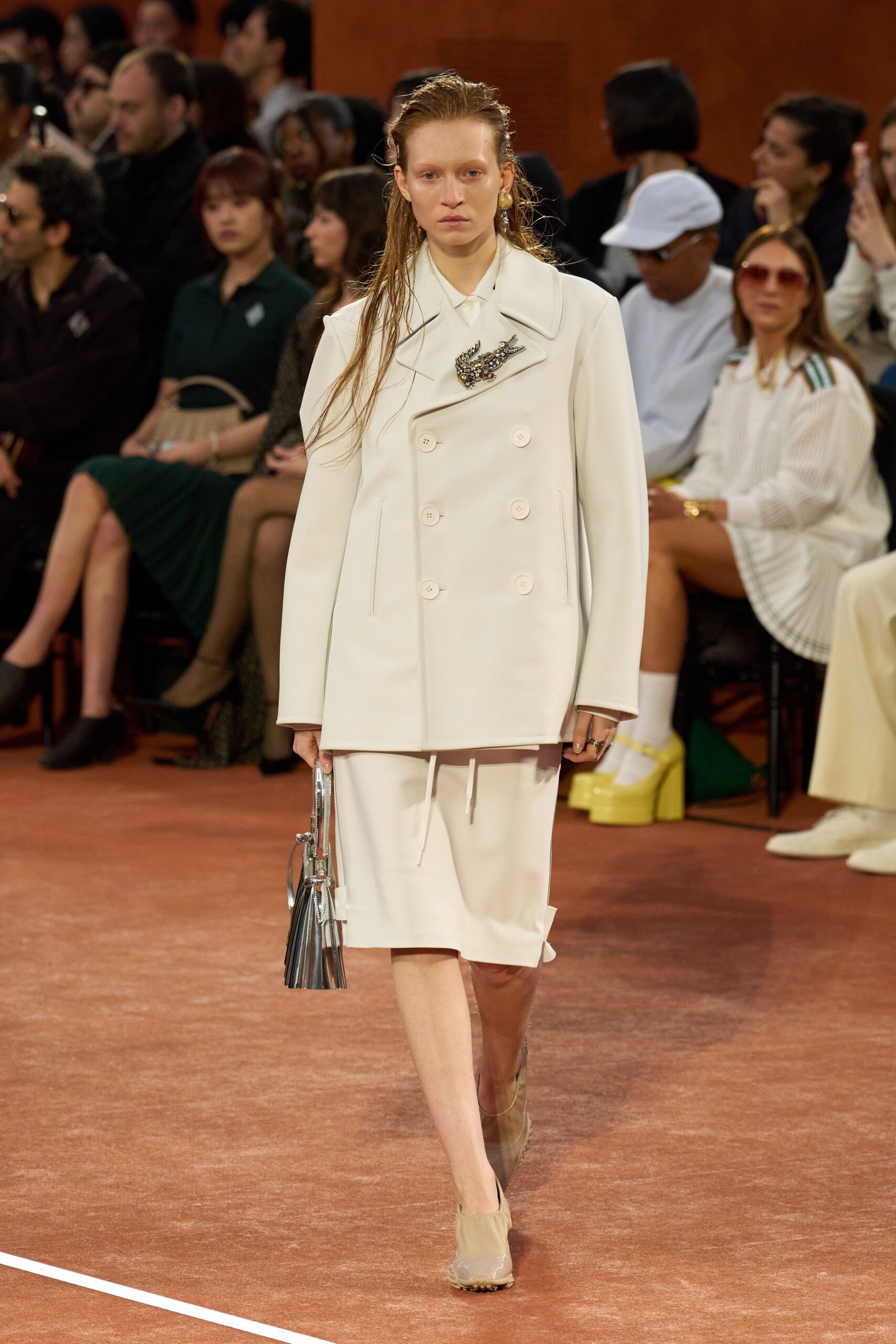 white cotton long-sleeve collared structured buttoned short coat