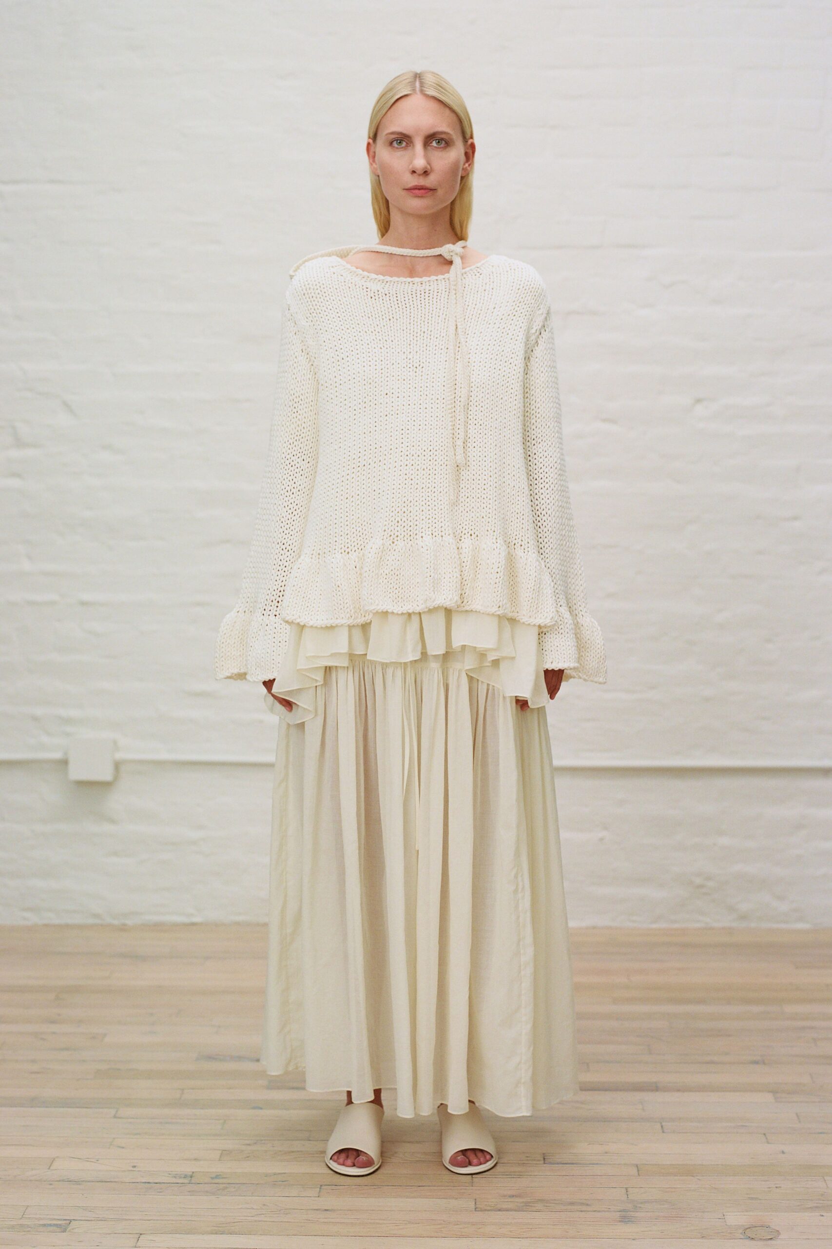 beige cotton fitted pleated maxi skirt