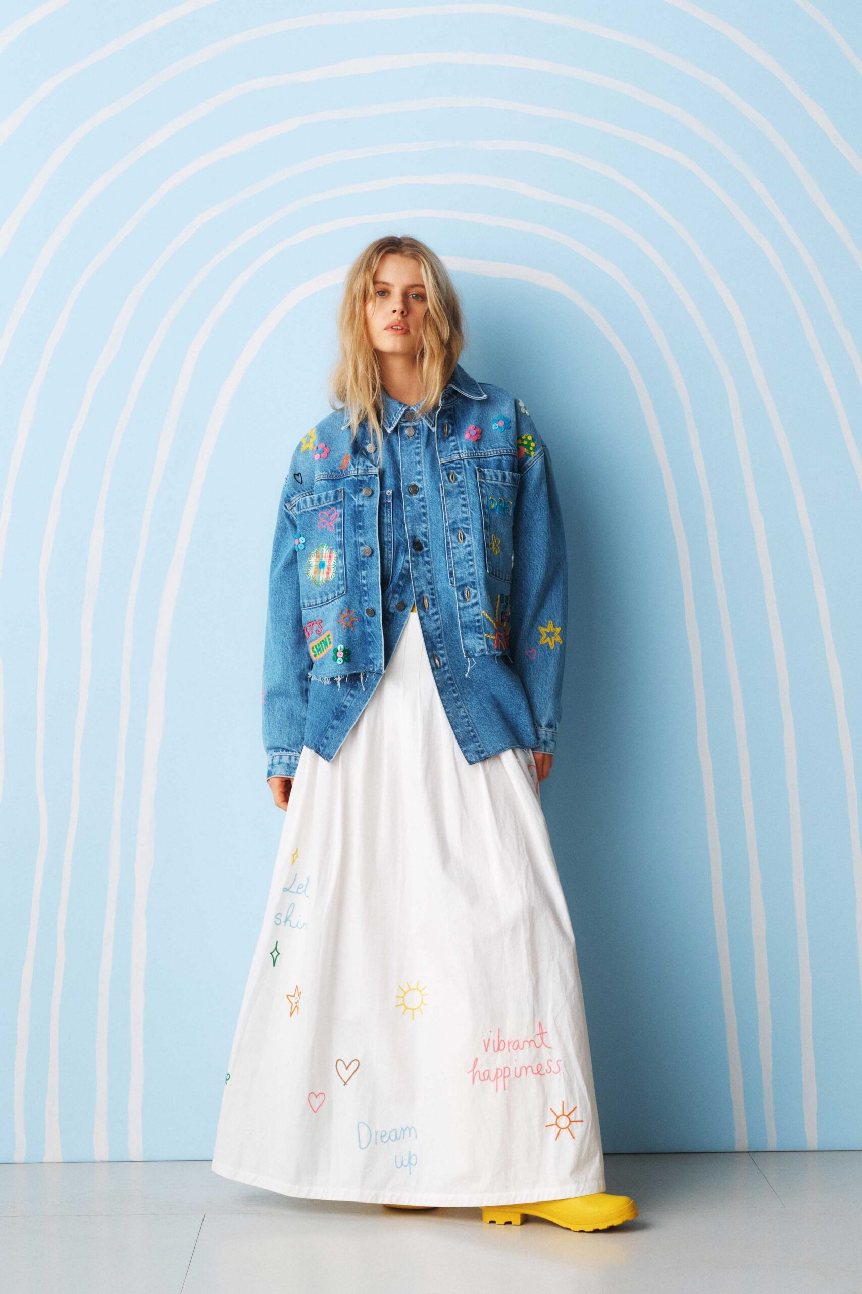 blue denim long-sleeve collared relaxed embroidered jacket