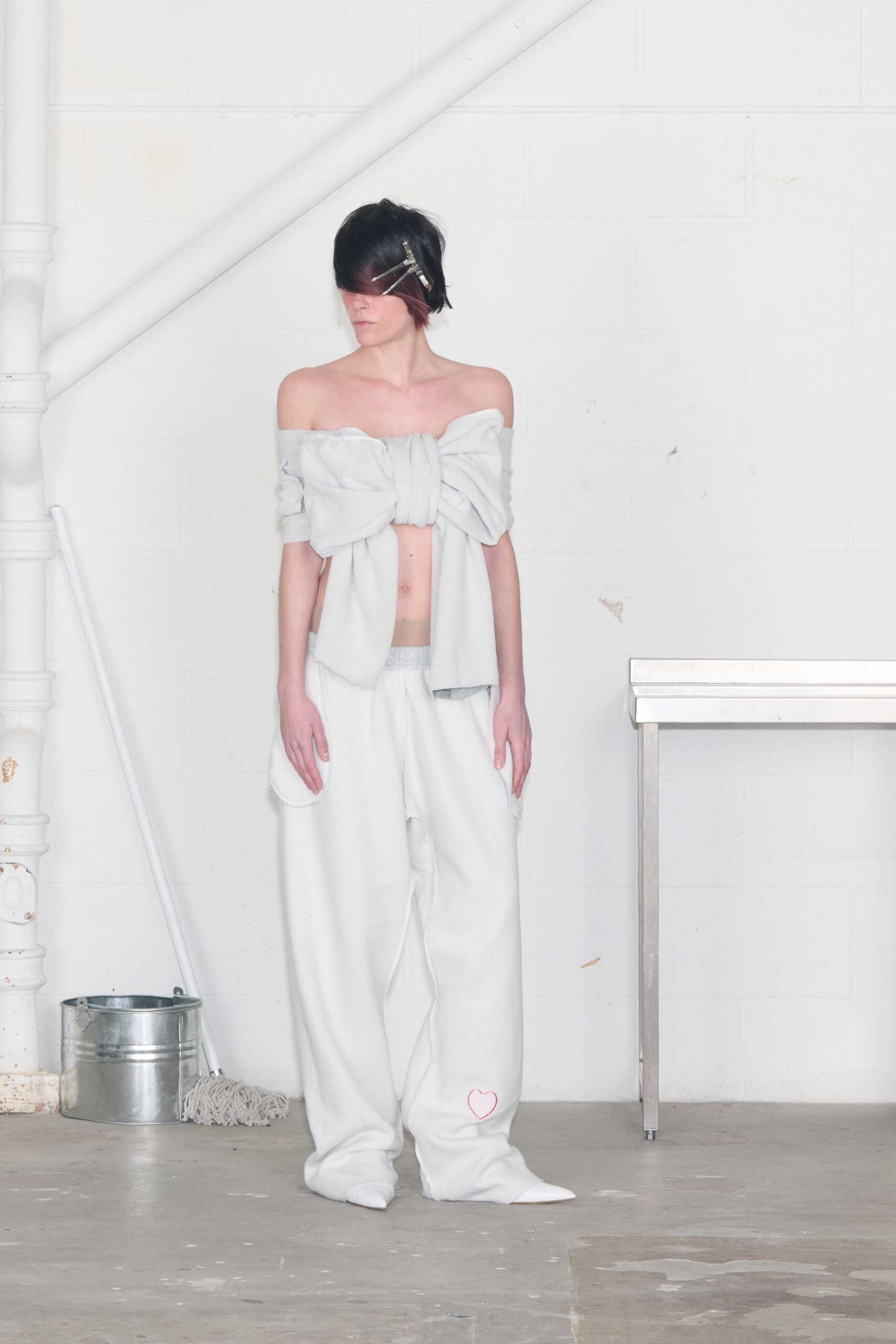 gray cotton off-shoulder short-sleeve relaxed draped top