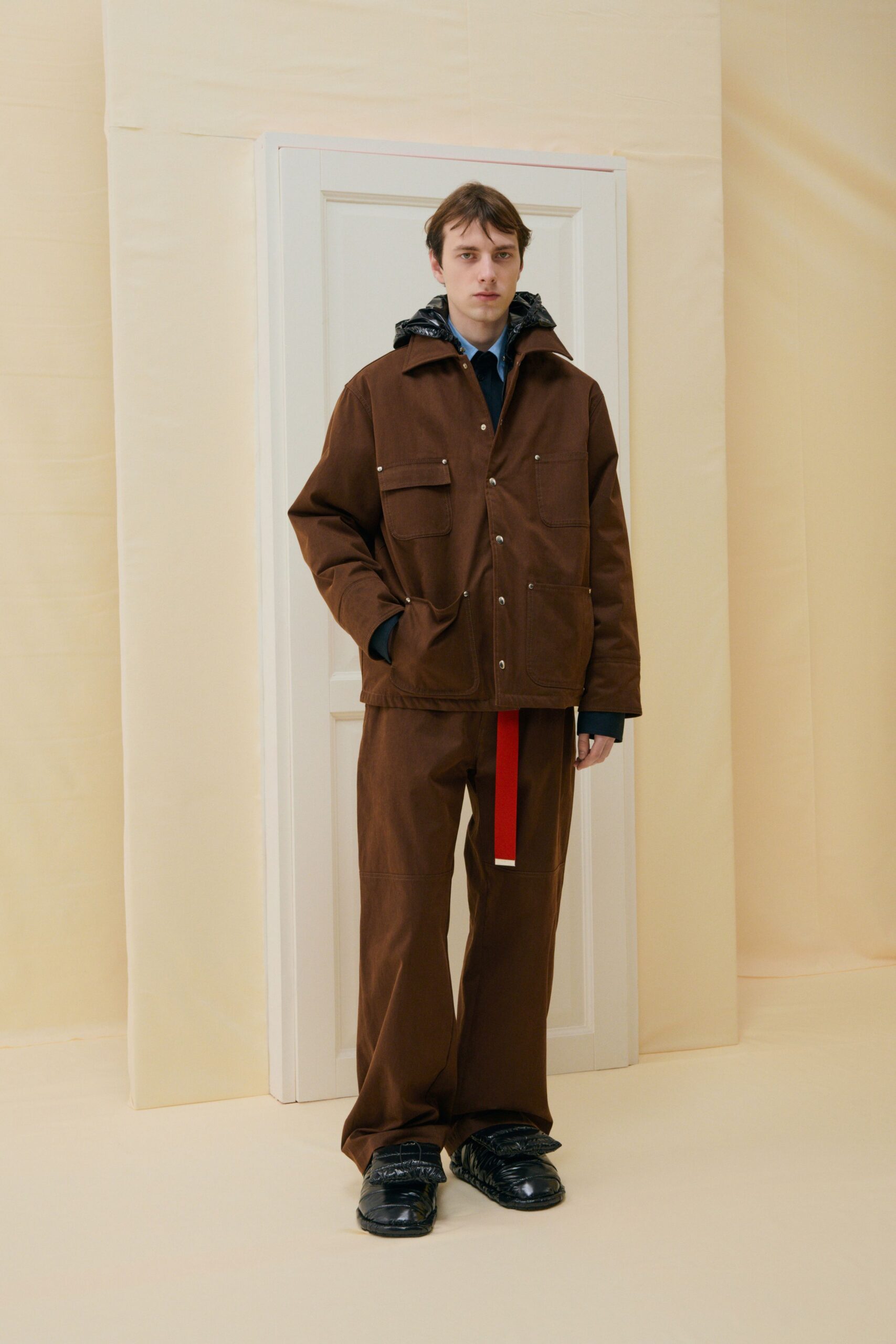 brown relaxed jacket and pants