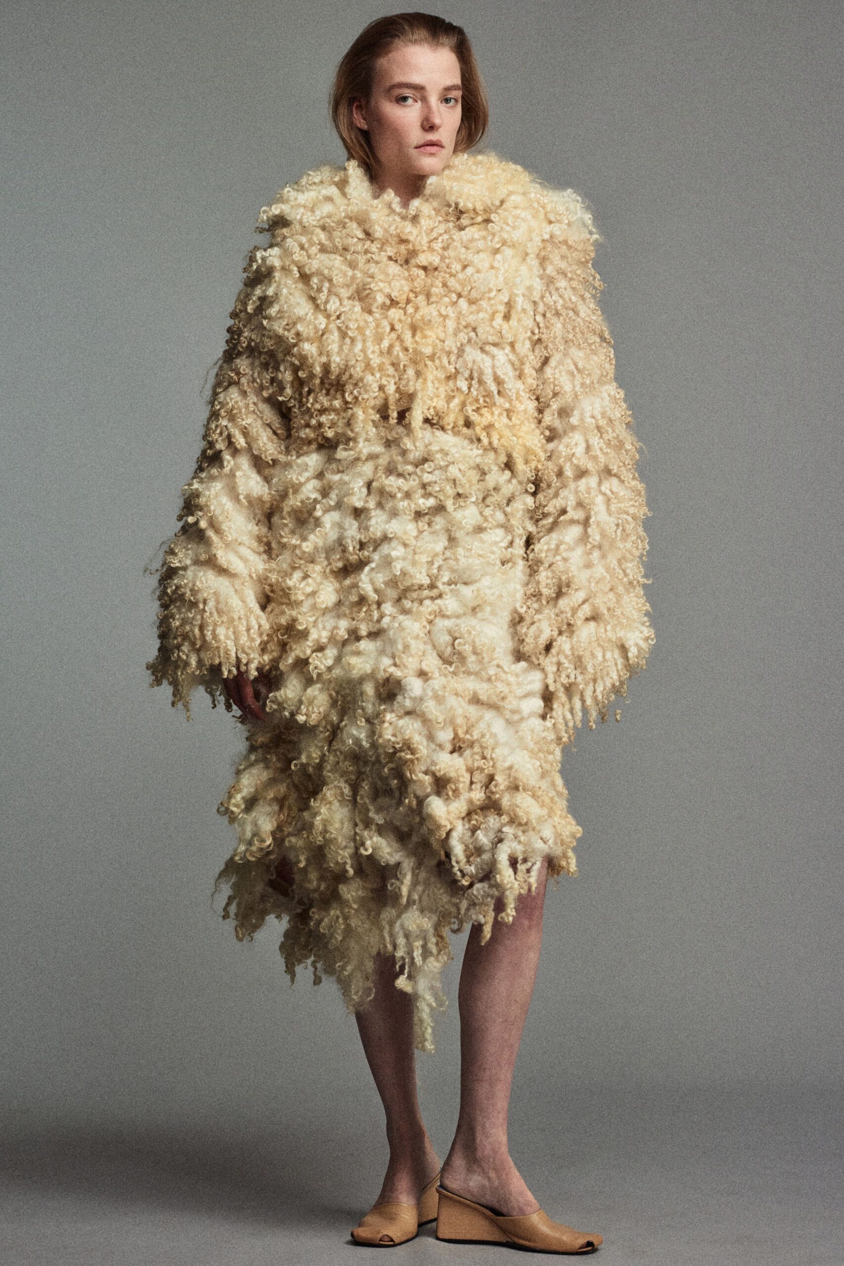 beige fur long-sleeve relaxed textured midi coat