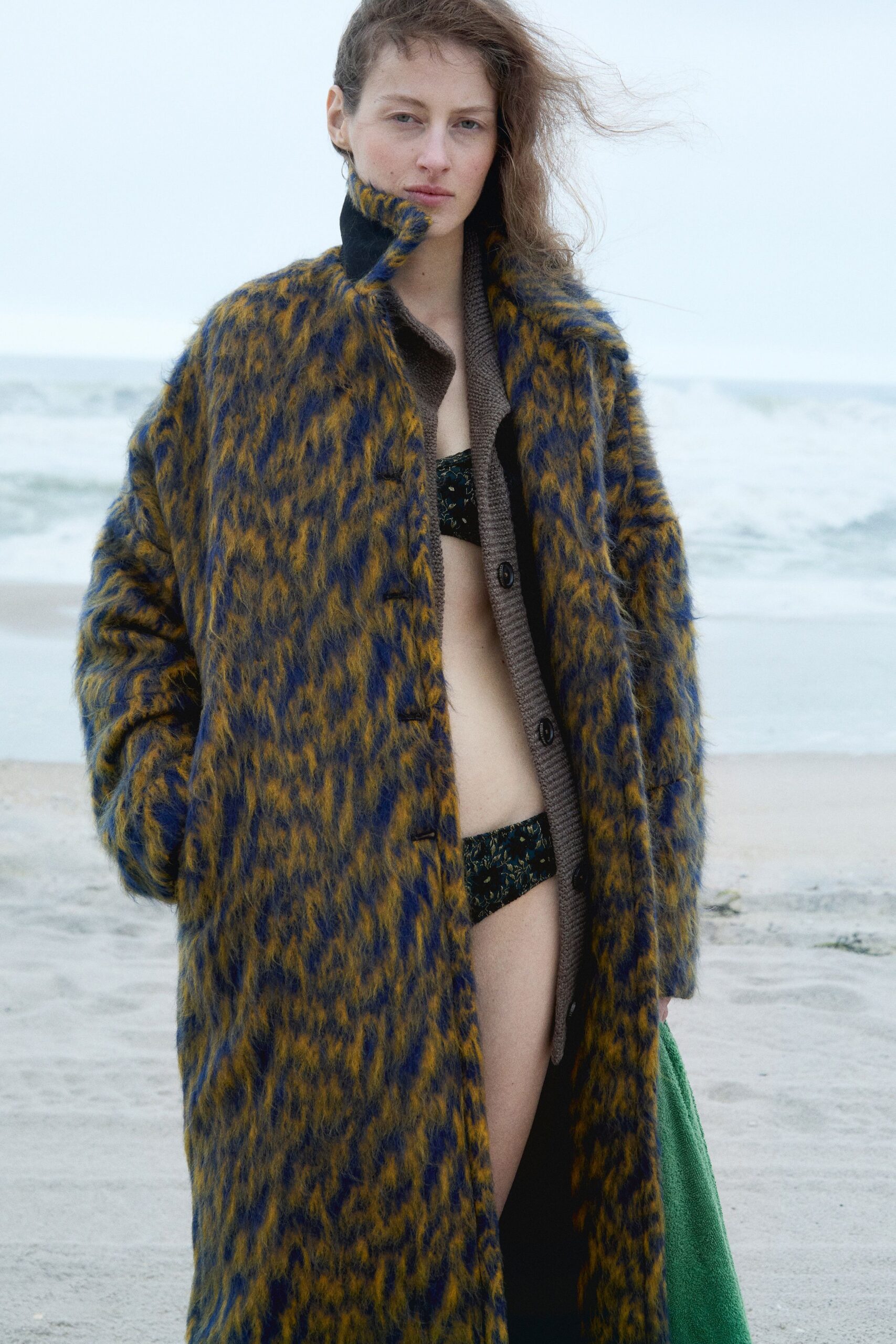 blue wool long-sleeve collared relaxed printed coat