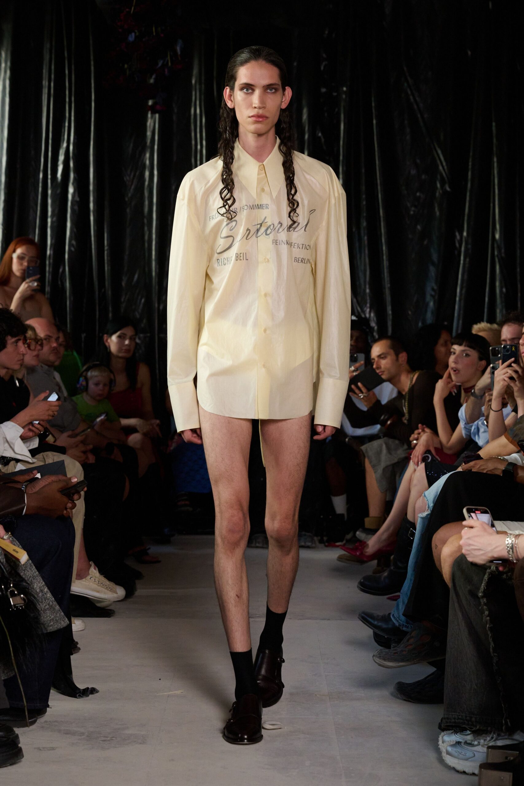yellow cotton long-sleeve collared oversized buttoned short shirt