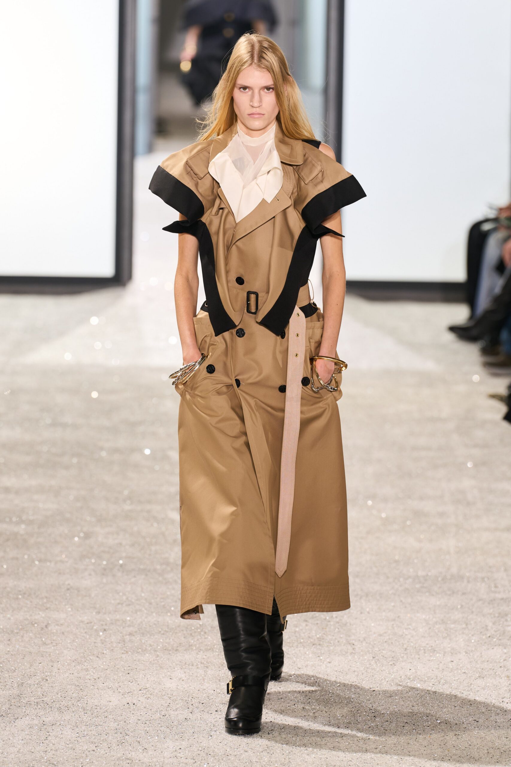 beige black double-breasted trench coat