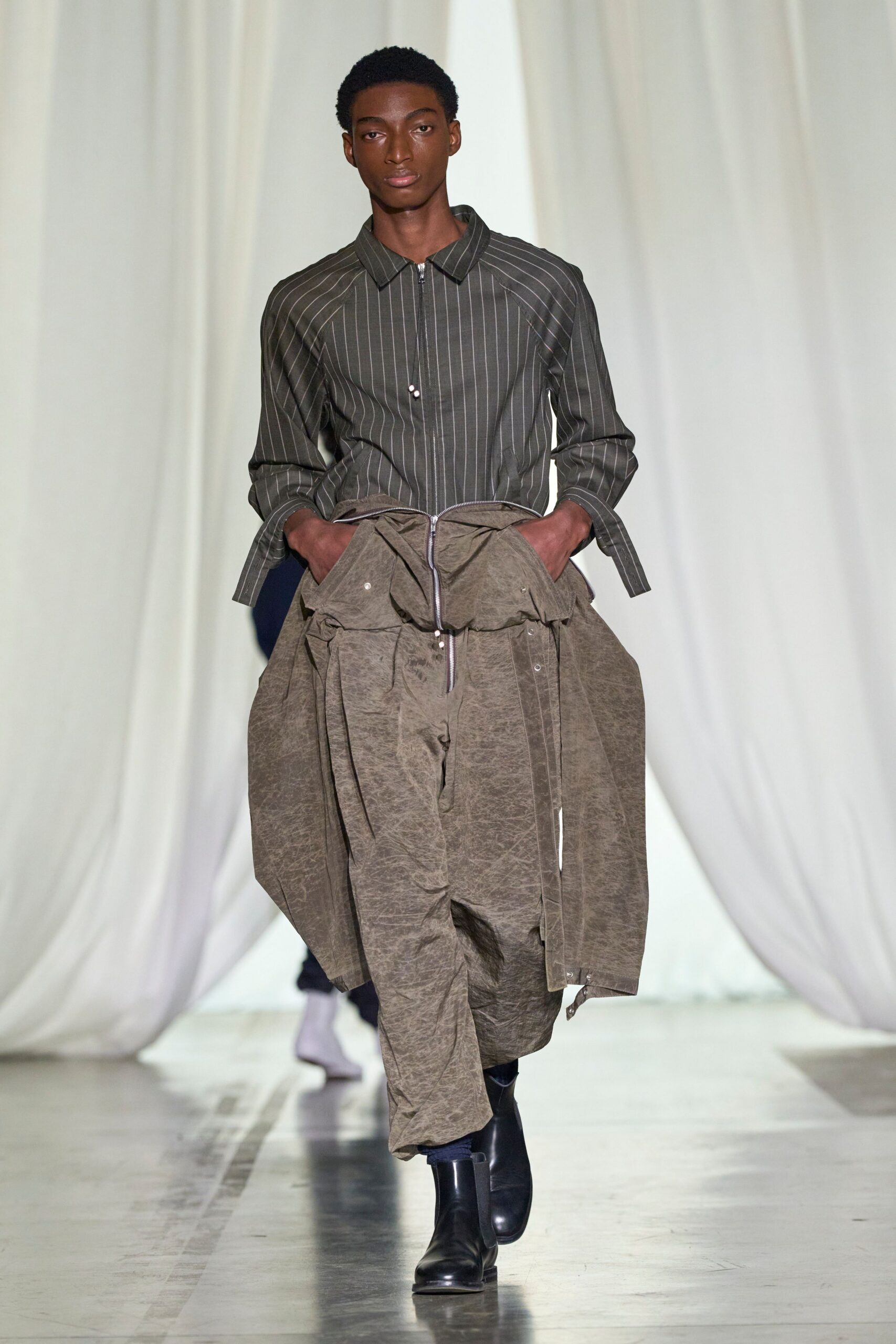 green cotton long-sleeve collared relaxed striped shirt