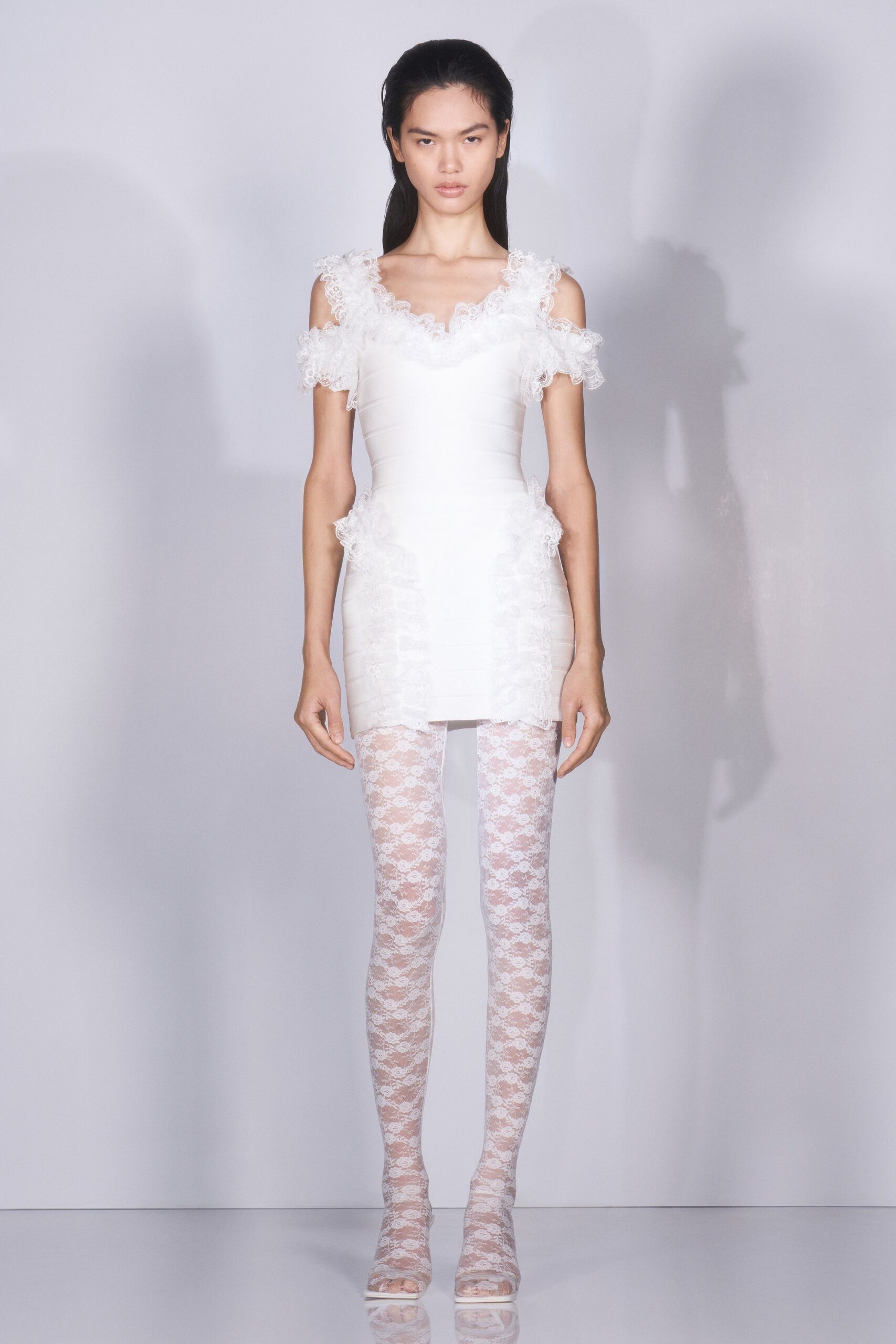 white lace fitted textured leggings